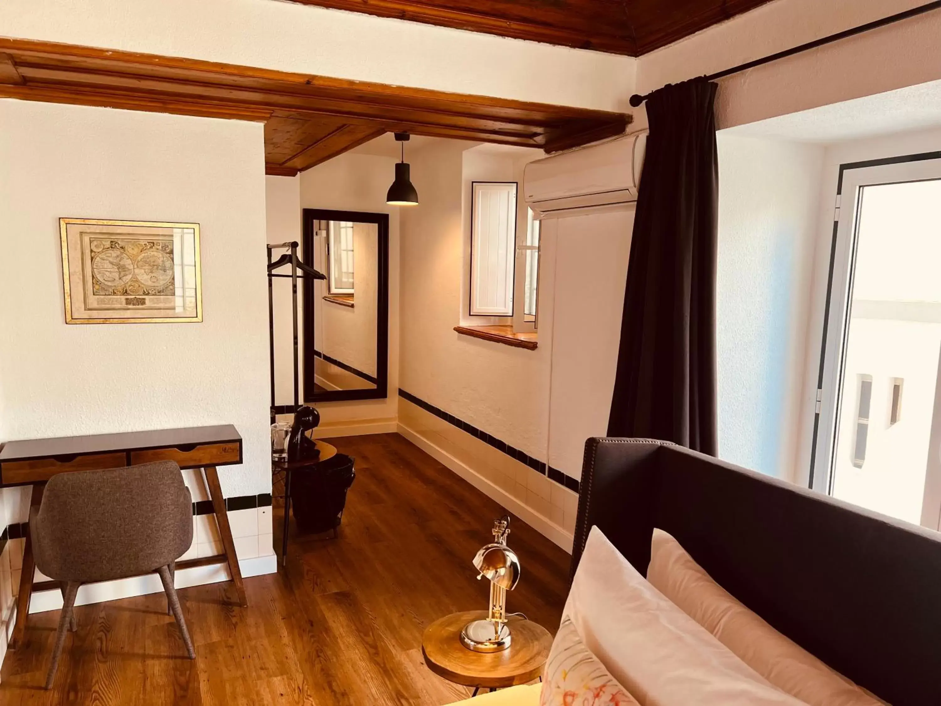 Suite with Balcony and Terrace in Sintra1012 Boutique Guesthouse Suite with Balcony and Terrace in Sintra1012 Boutique Guesthouse