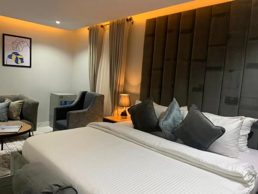 Bed in Choice Suites Signature