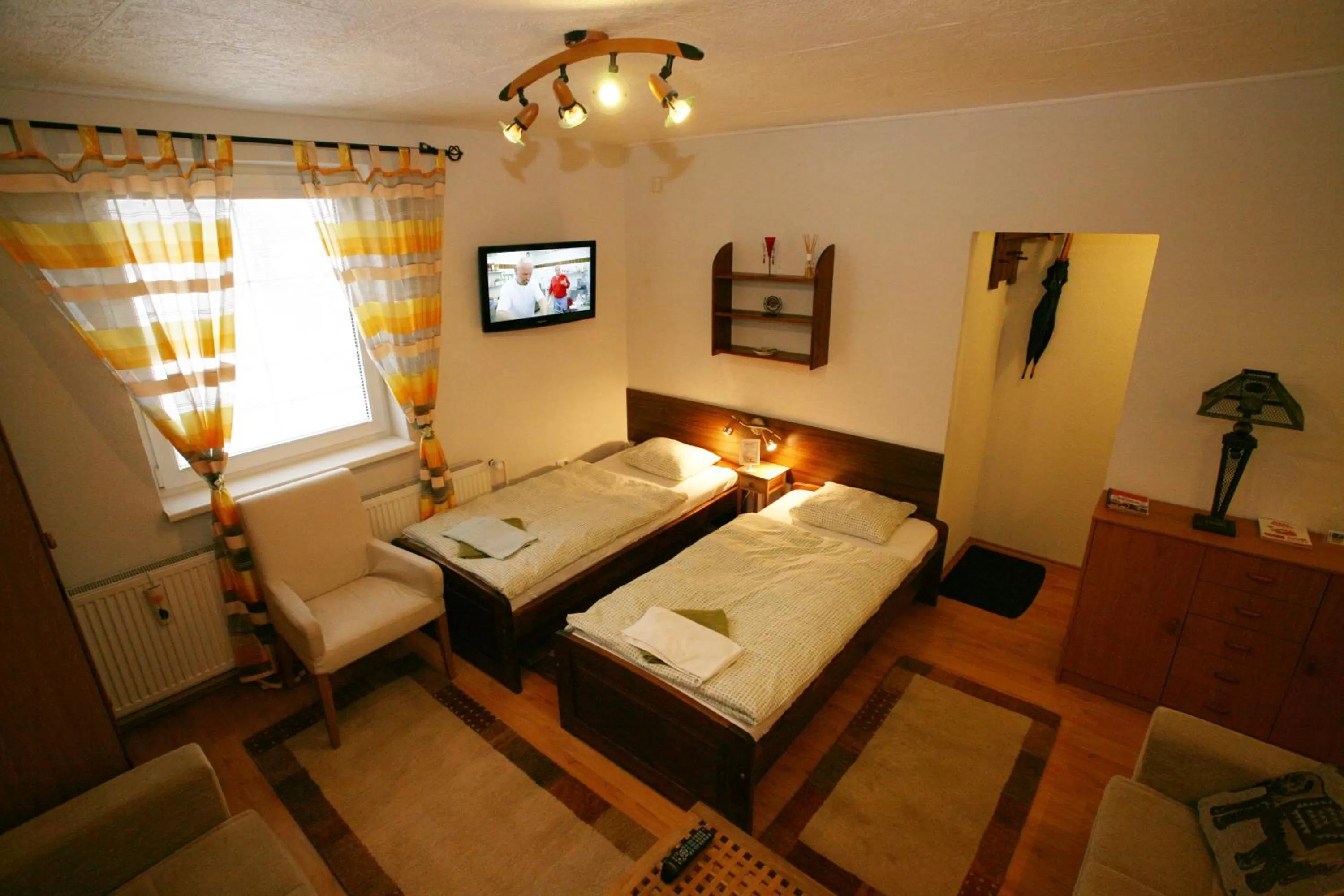 Photo of the whole room, Bed in Spa & Pool Apartment Hotel - Restaurant VILLA IVICA