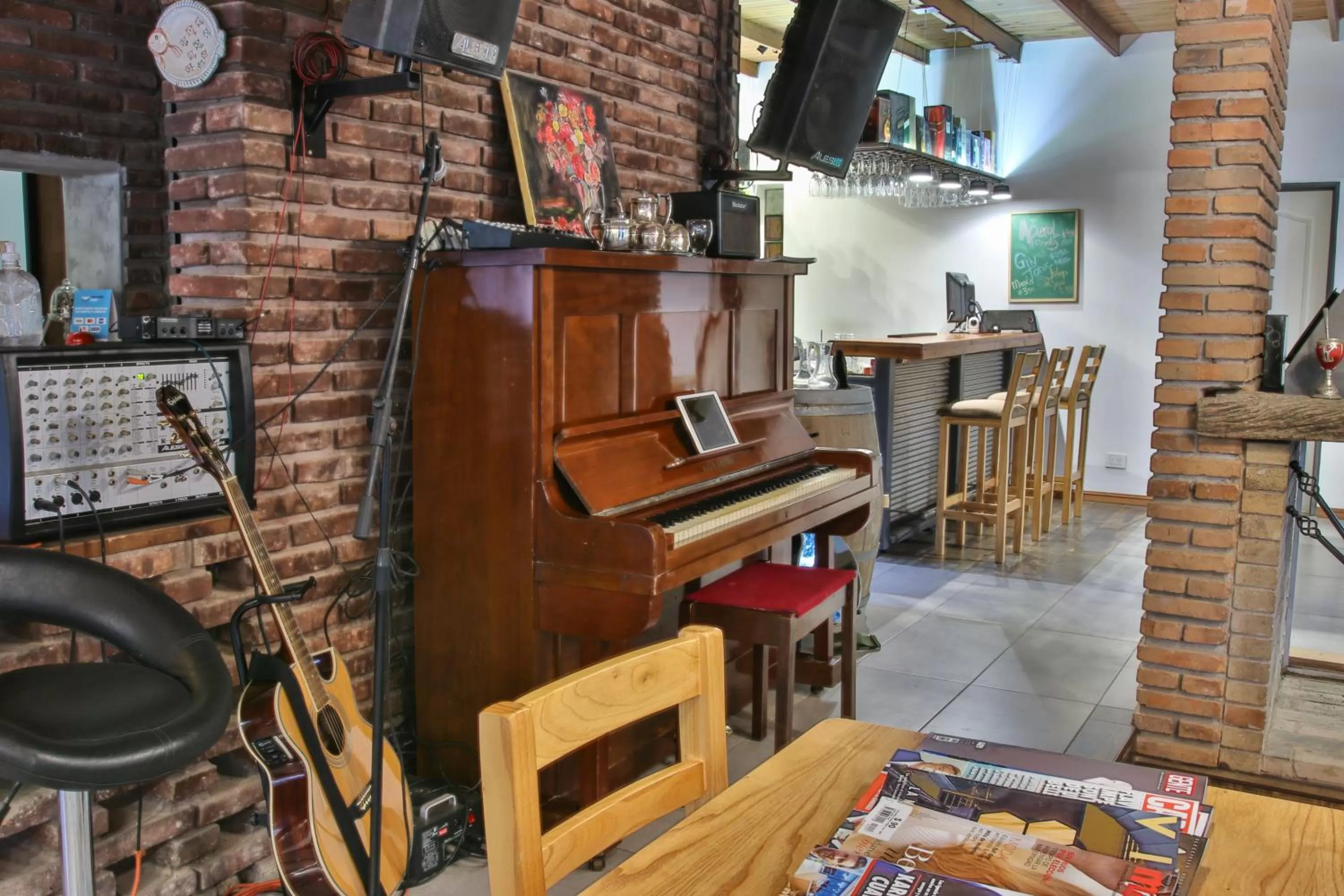 Entertainment in La Ysidora Hotel & Spa