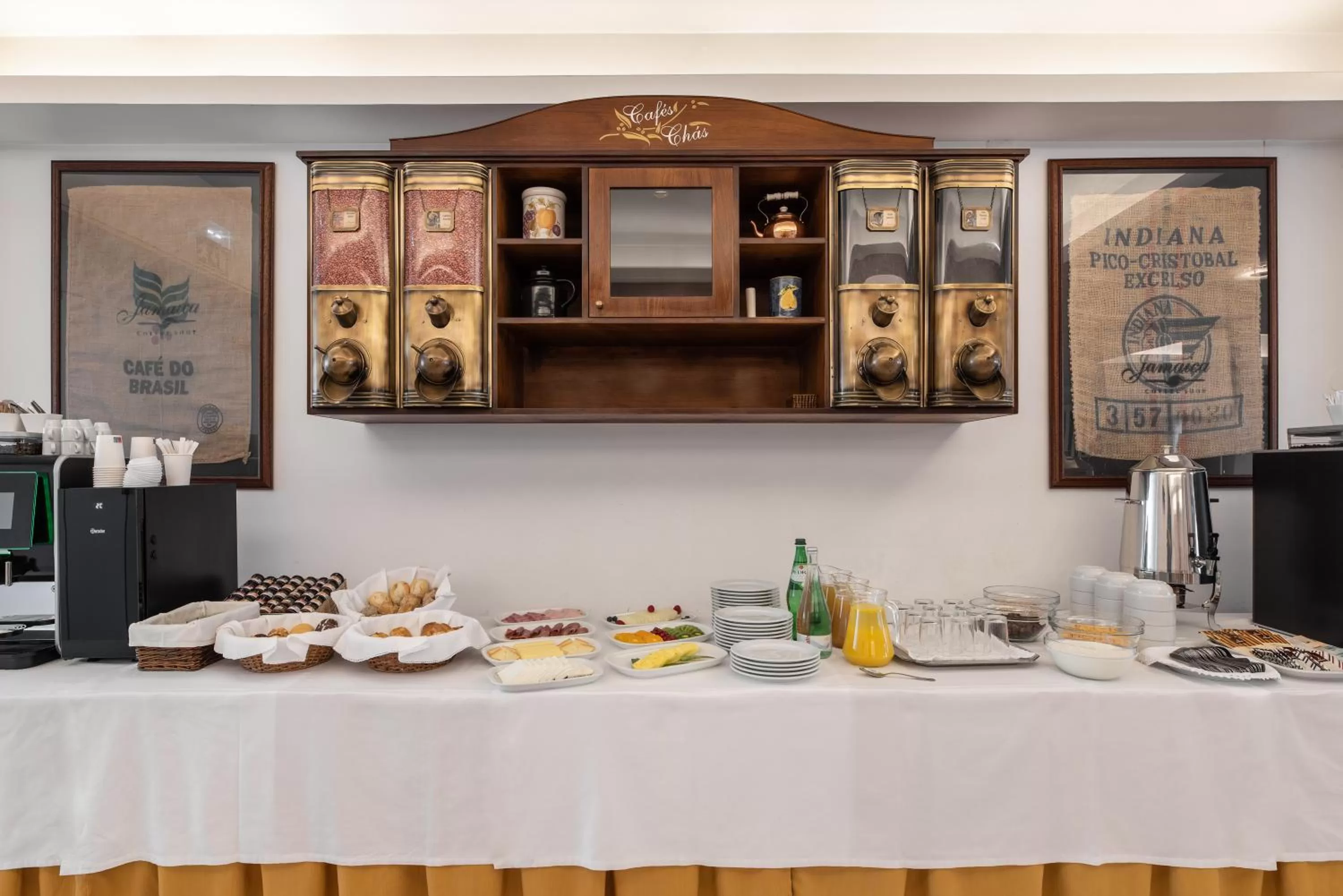 Breakfast in Crisol Tres Pastorinhos