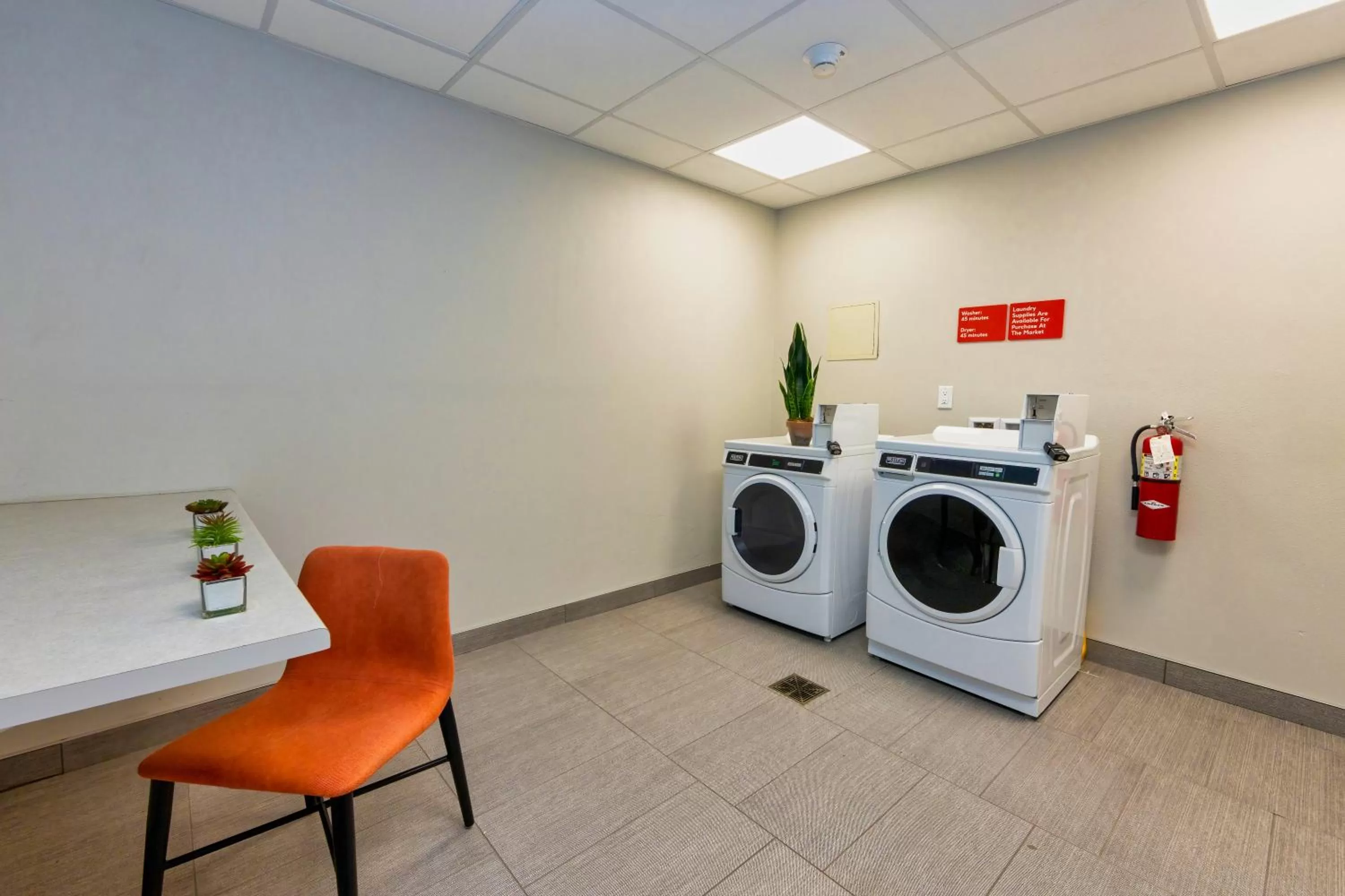 laundry in Avid Hotels - Denver Airport Area by IHG