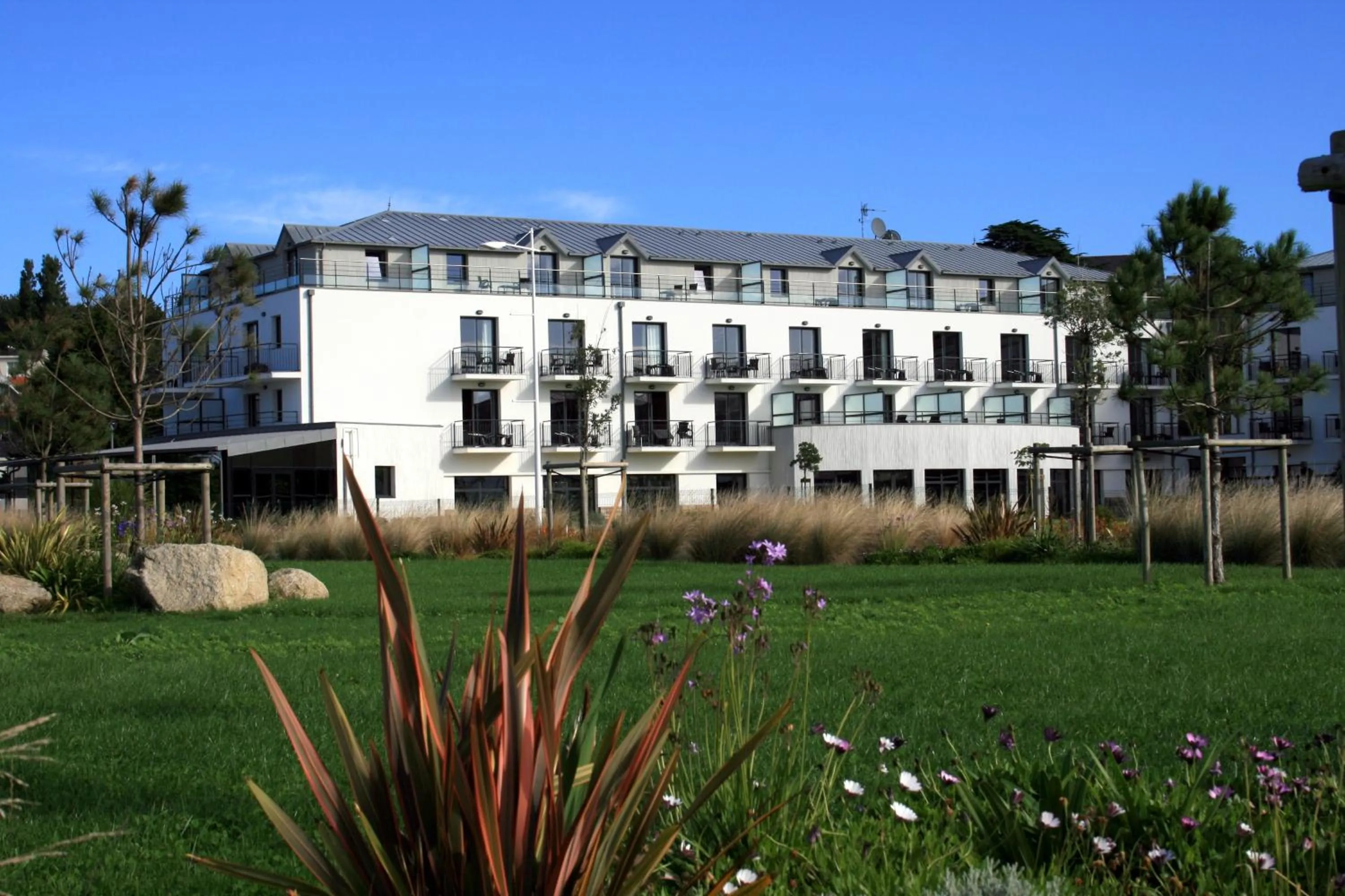 Property building in Thalasso Concarneau Spa Marin Resort