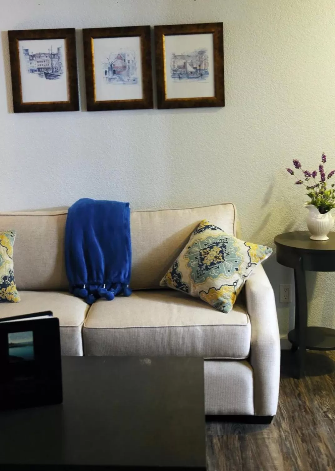 Living room in Hotel Breakers