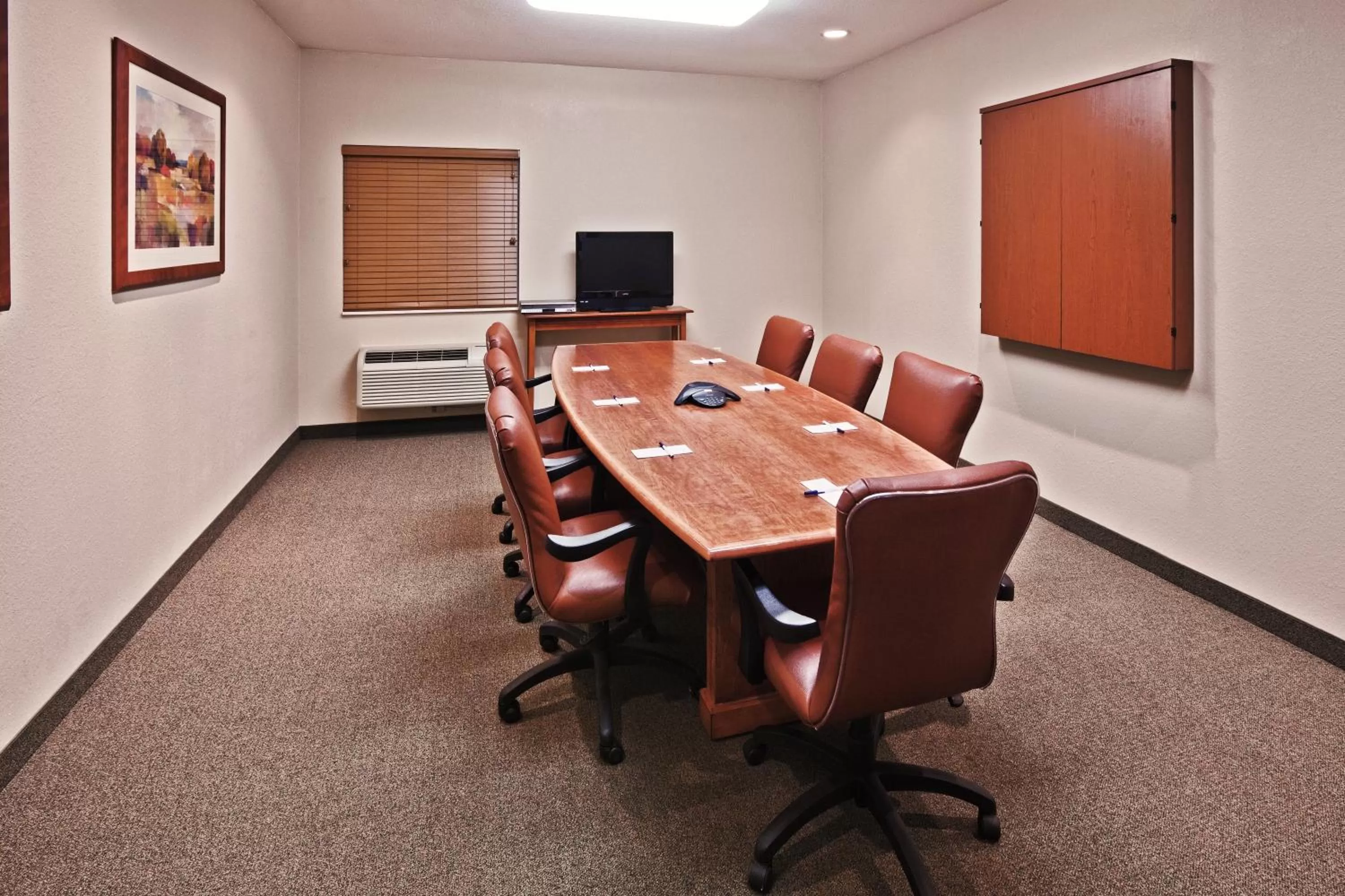 Meeting/conference room in Candlewood Suites Owasso by IHG