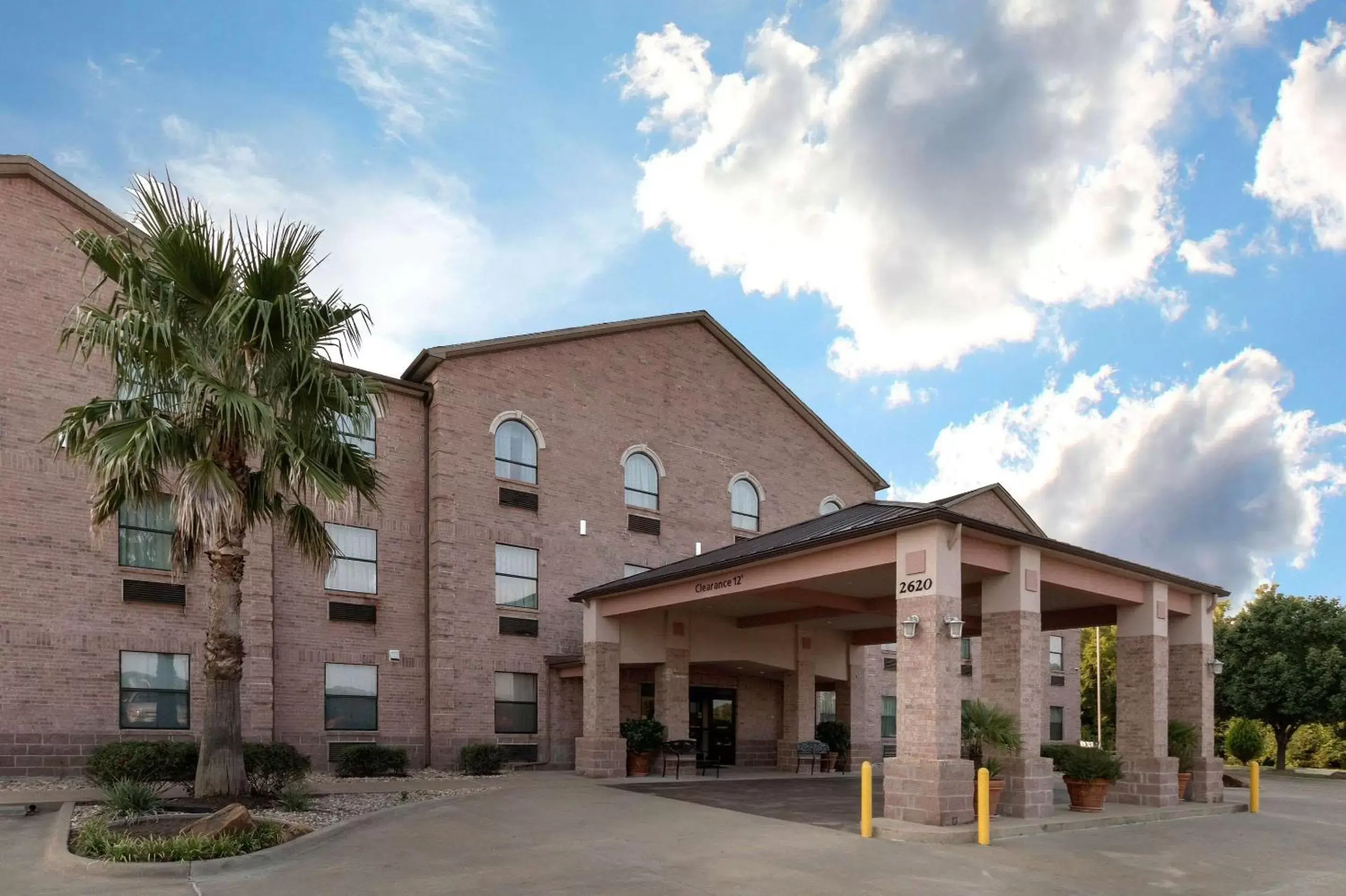 Quality Inn Buffalo Quality Inn Buffalo