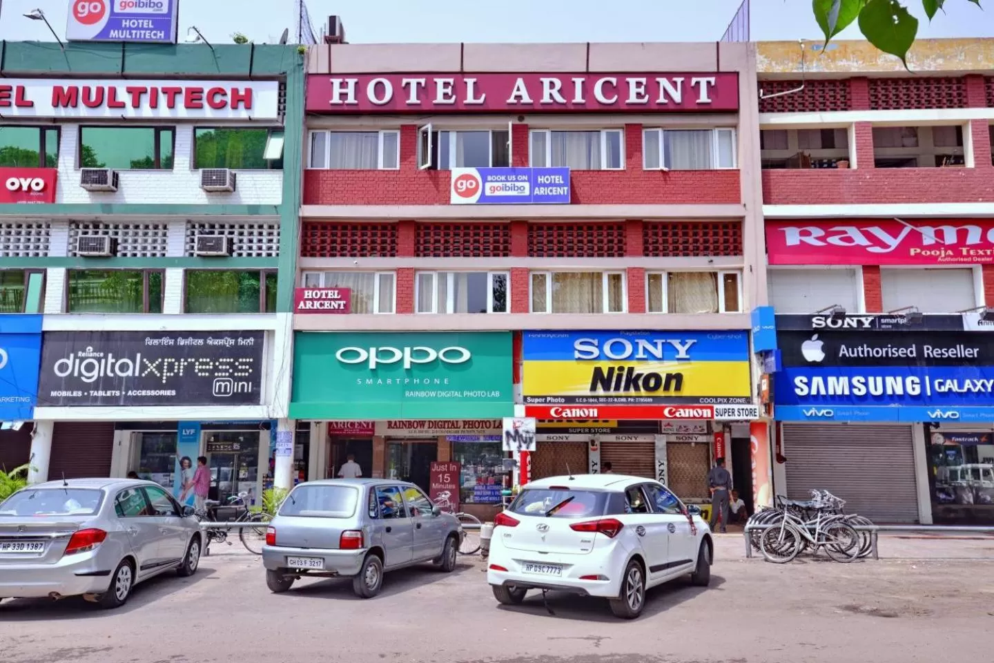 Property building in Hotel Aricent Opposite ISBT Sector 17 Chandigarh