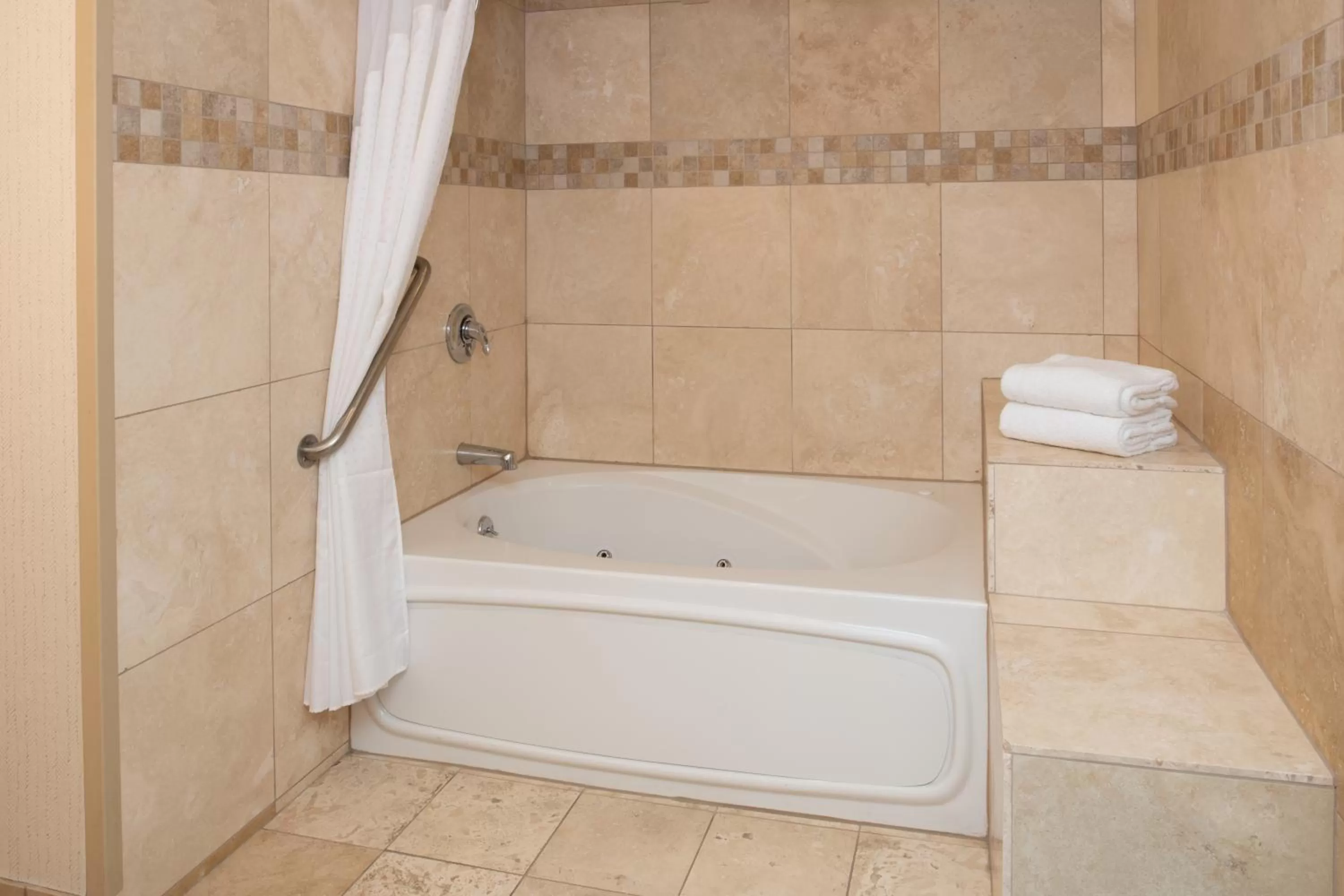 Bathroom in Holiday Inn Portland - Columbia Riverfront by IHG