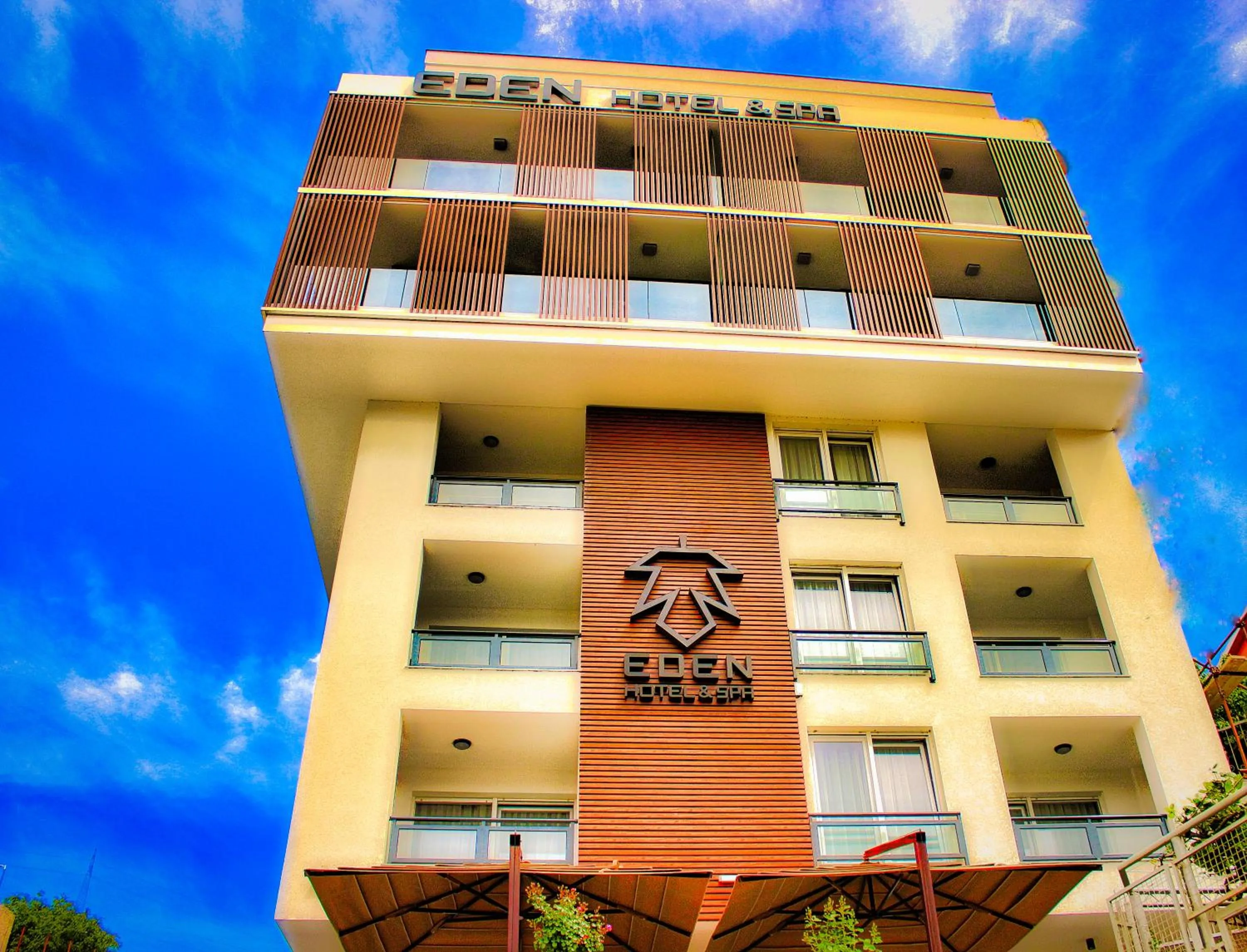 Property building in Hotel Eden