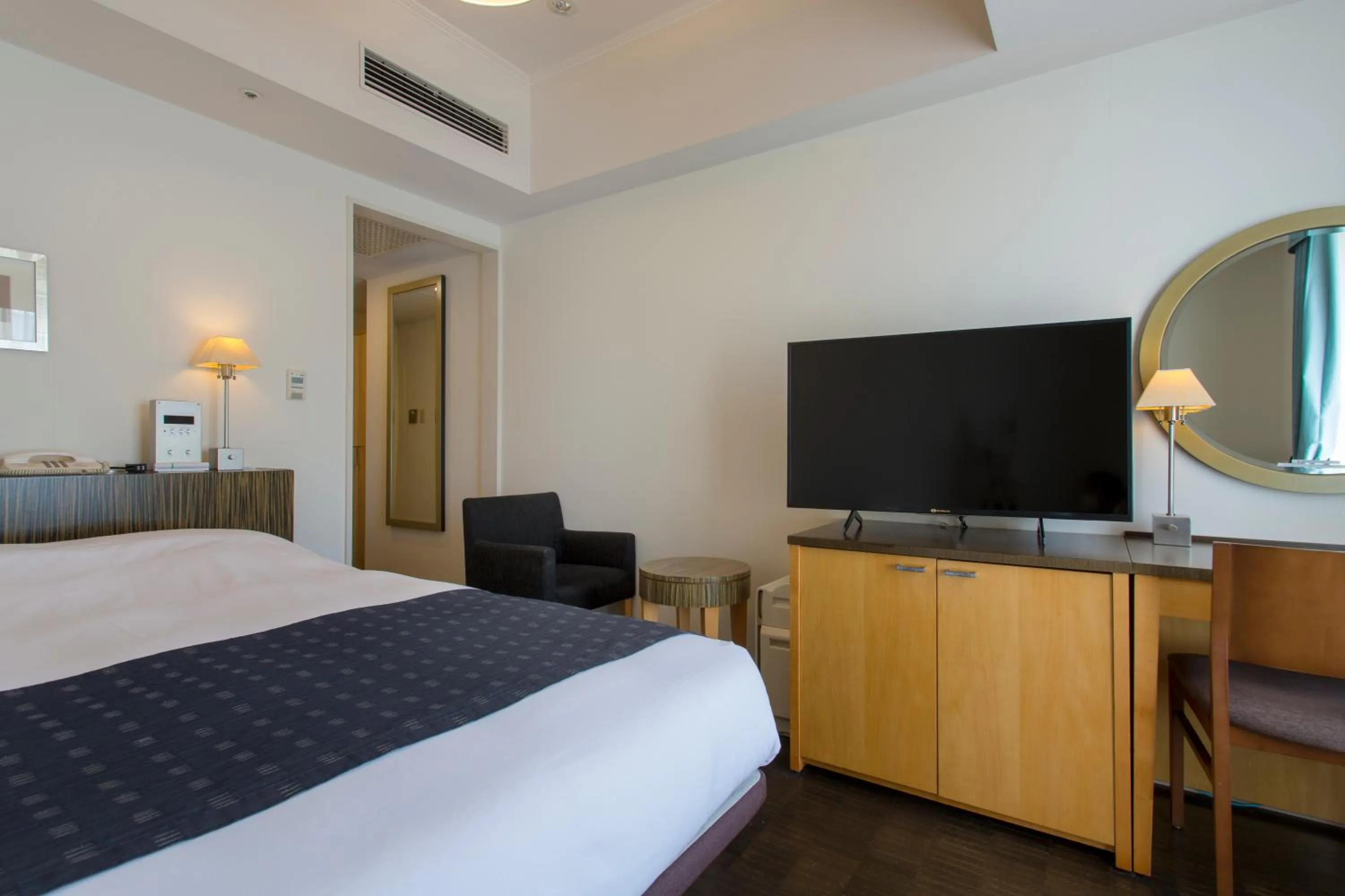 Bed in Hotel Monterey Ginza