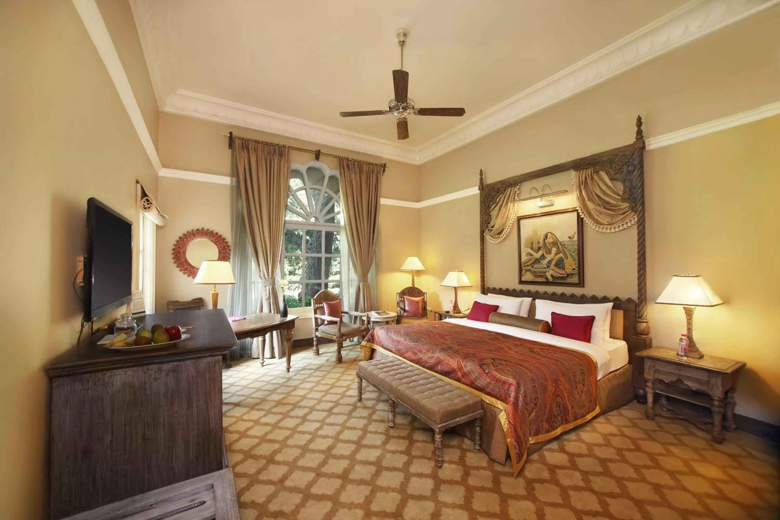 Photo of the whole room, Bed in Taj Hari Mahal Jodhpur