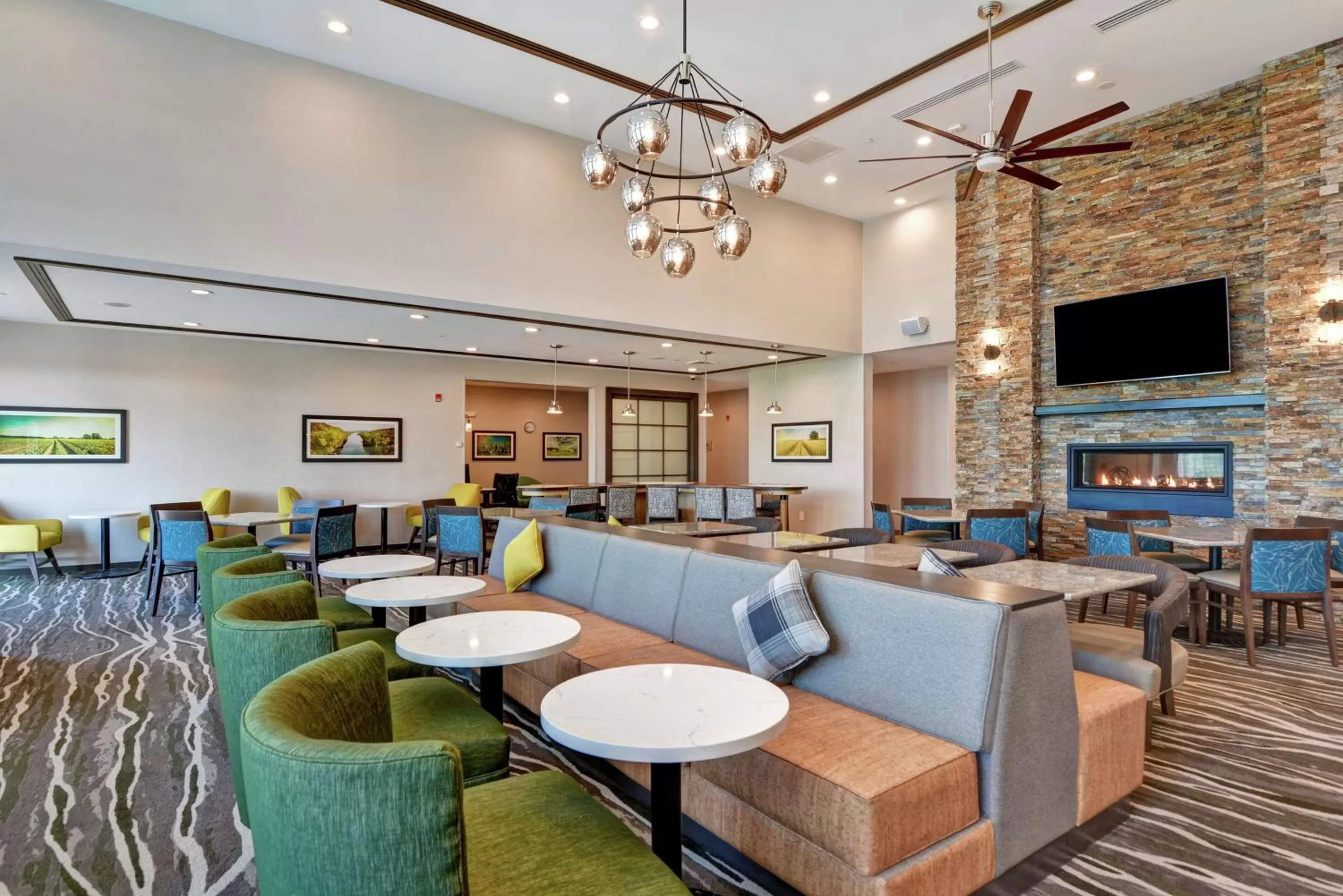 Lobby or reception in Homewood Suites By Hilton Hadley Amherst