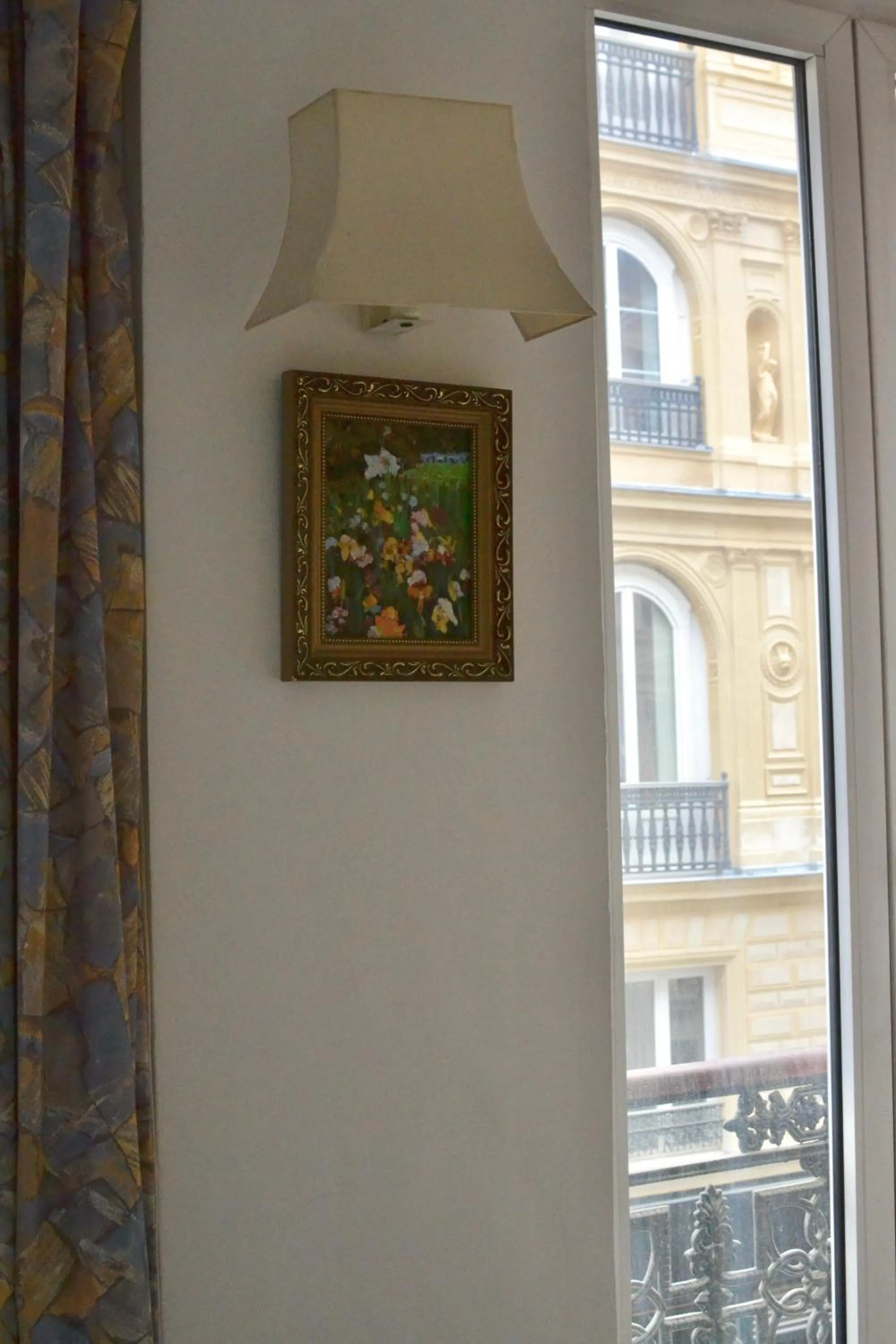 Decorative detail in Hotel Royal Bergère