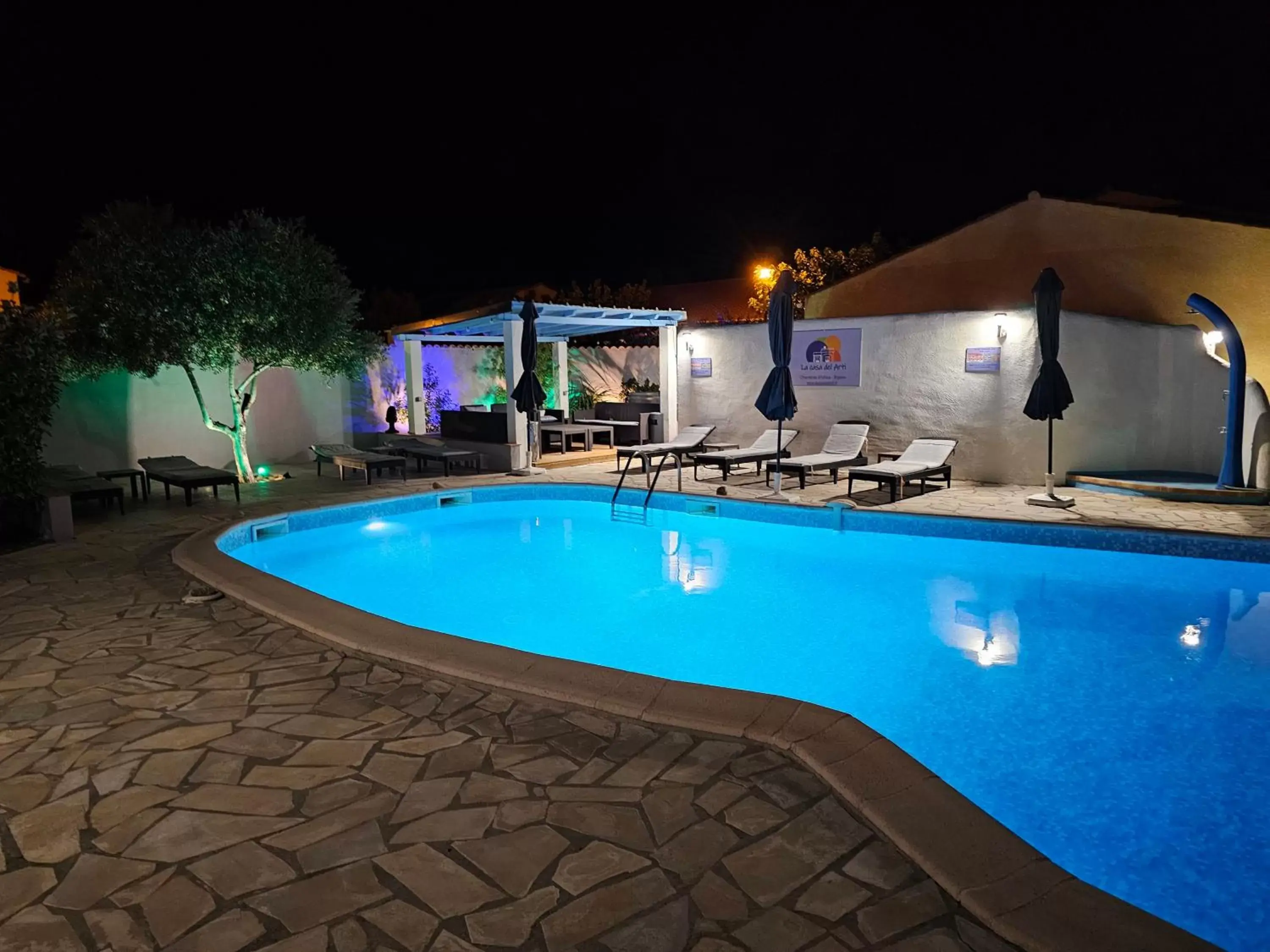 Patio, Swimming Pool in La Casa del Arti - Chambres d'hôtes Patio, Swimming Pool in La Casa del Arti - Chambres d'hôtes