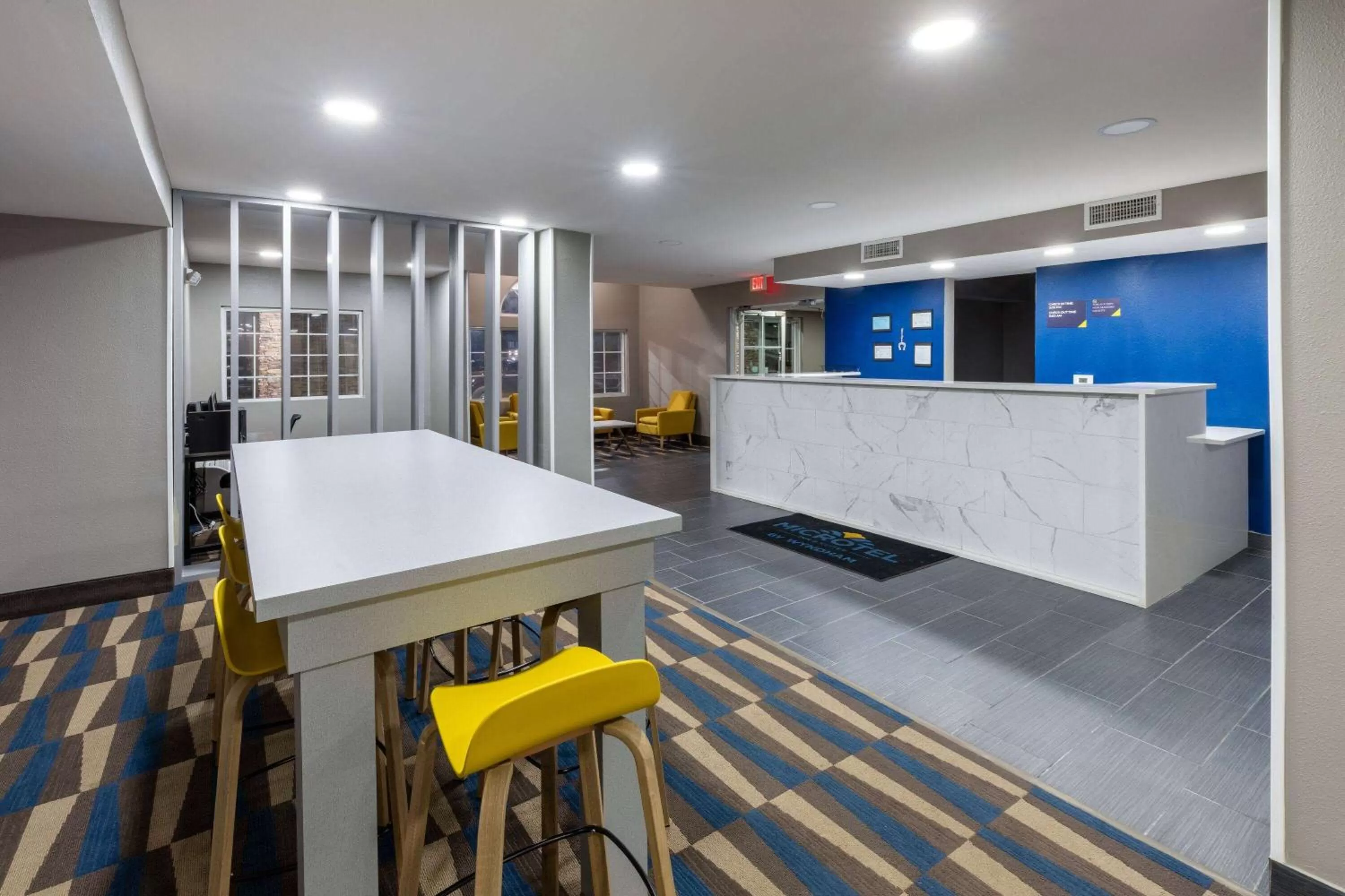 Lobby or reception in Microtel Inn & Suites by Wyndham Bossier City