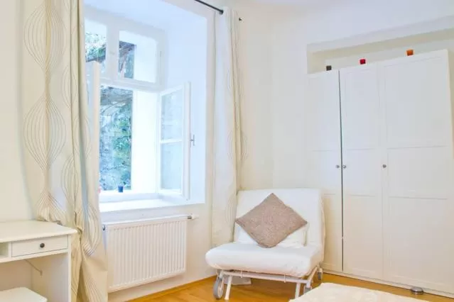 Seating area in Minihotel Graz