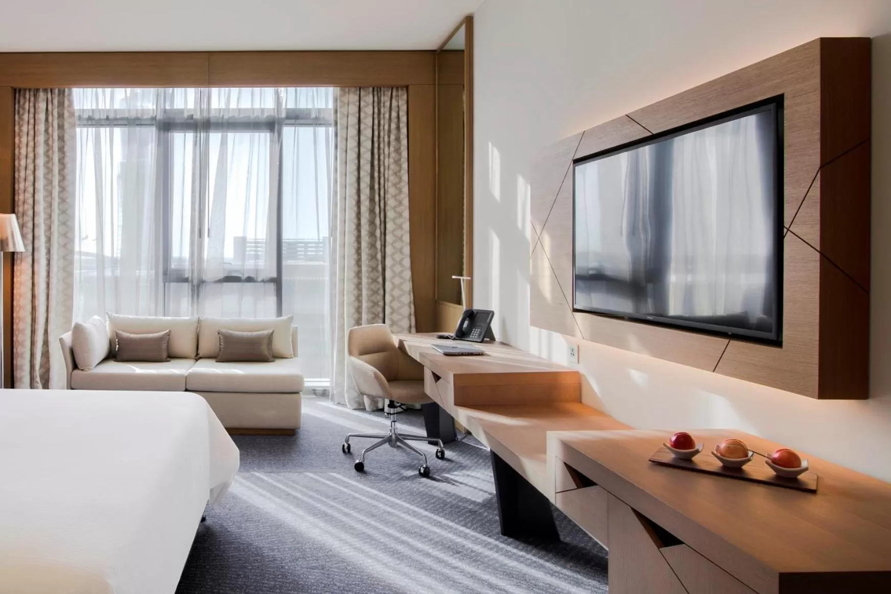 TV and multimedia, Bed in Pearl Rotana Capital Centre