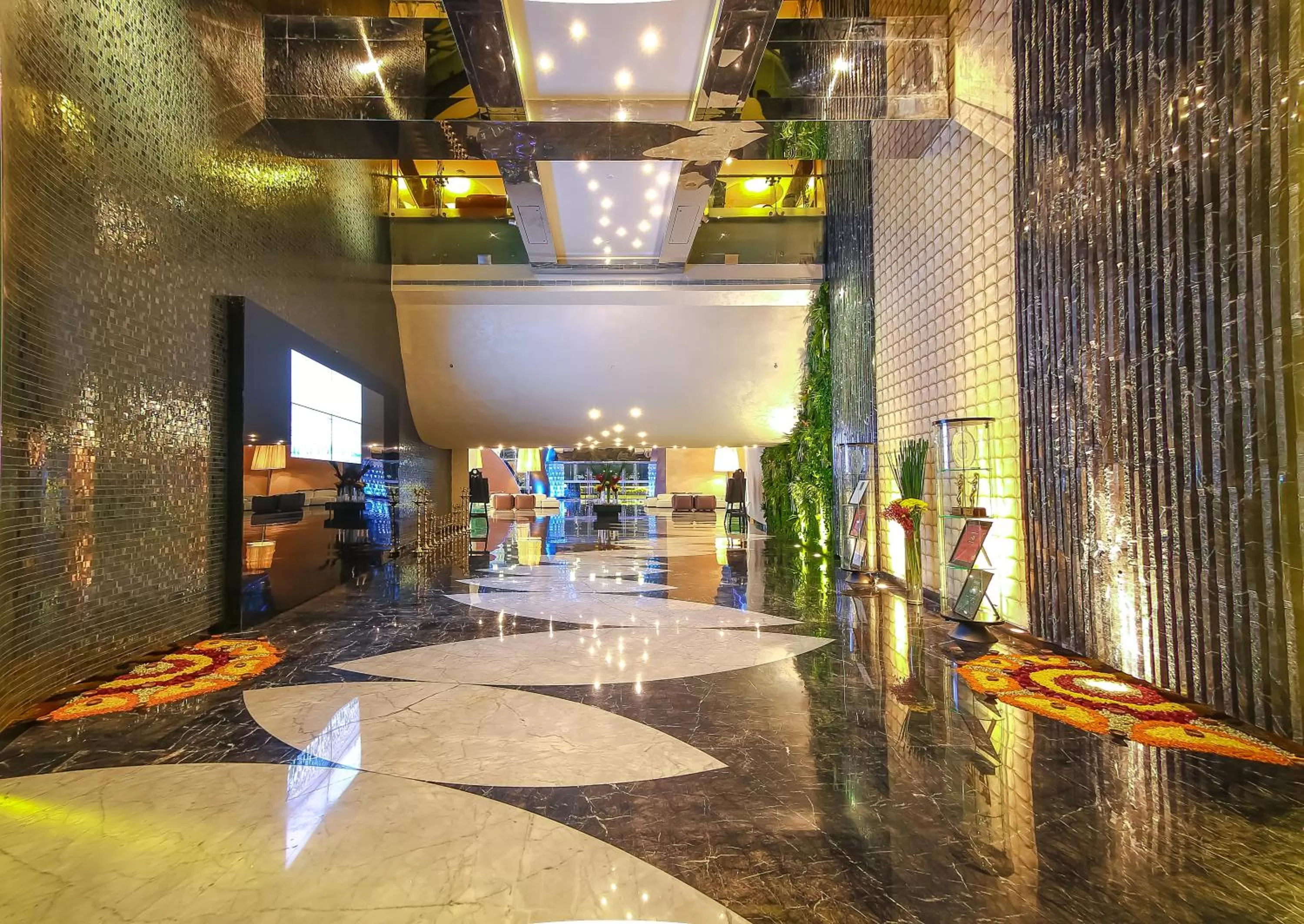 Lobby or reception in Hotel Sahara Star