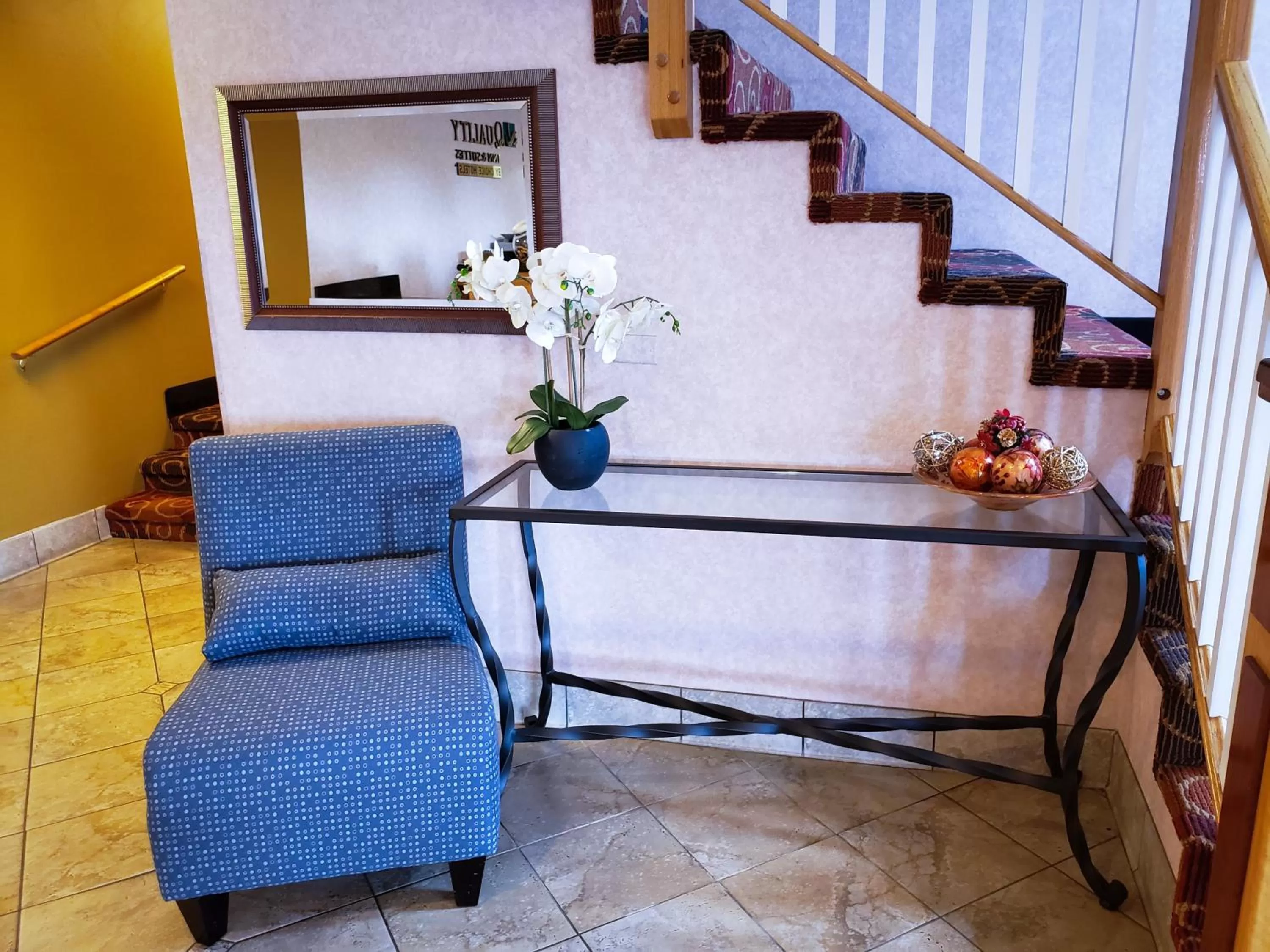 Property building in Quality Inn & Suites Vancouver - Hazel Dell