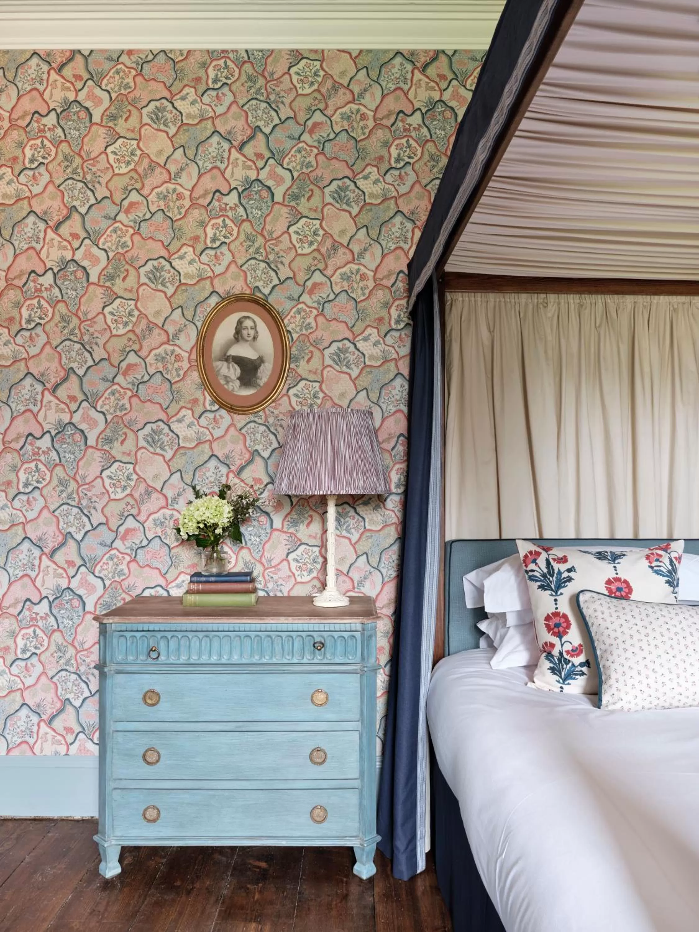 Bedroom, Bed in The Retreat, Elcot Park