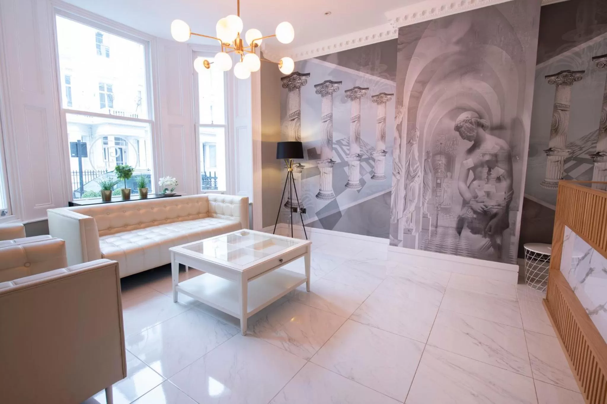 Lobby or reception in Gainsborough Hotel