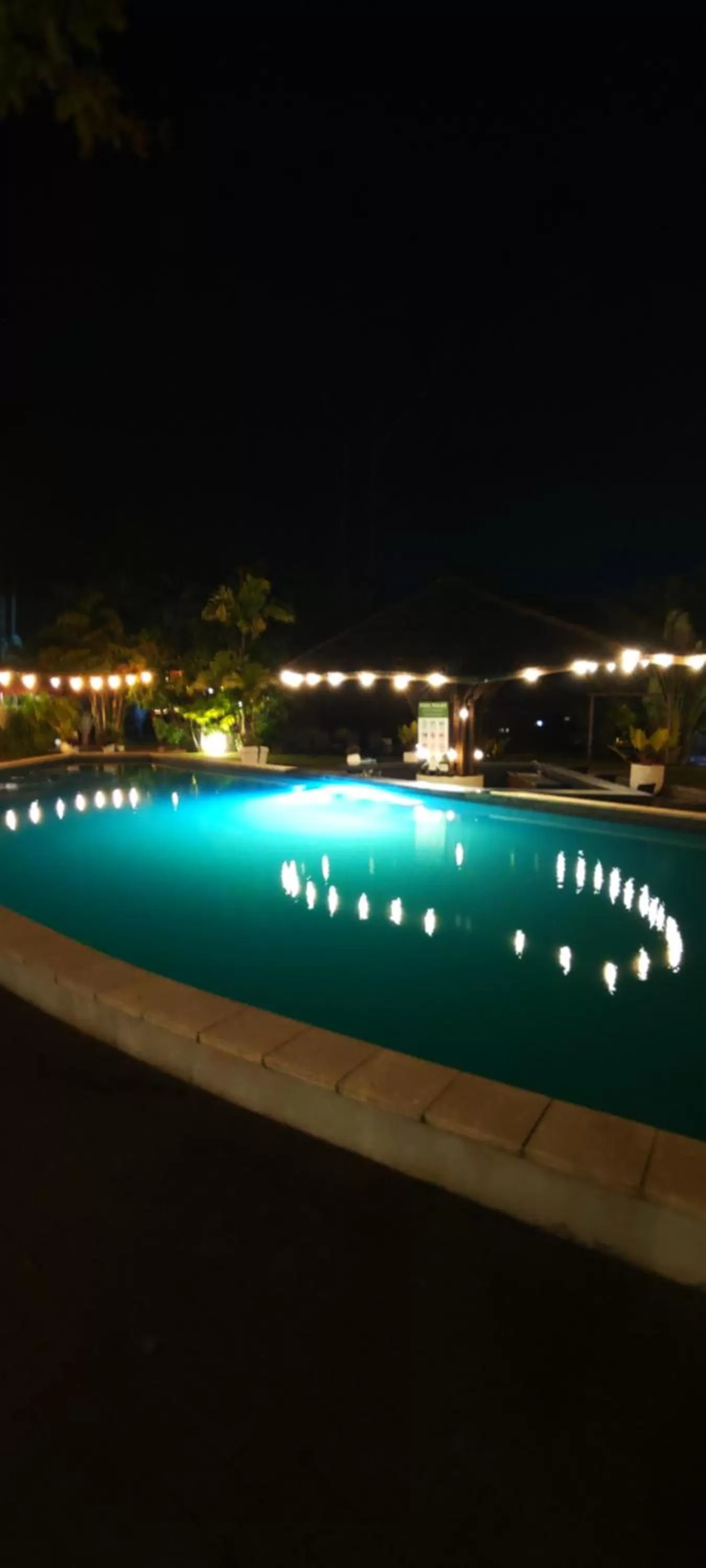 Night in Houttuyn Wellness River Resort