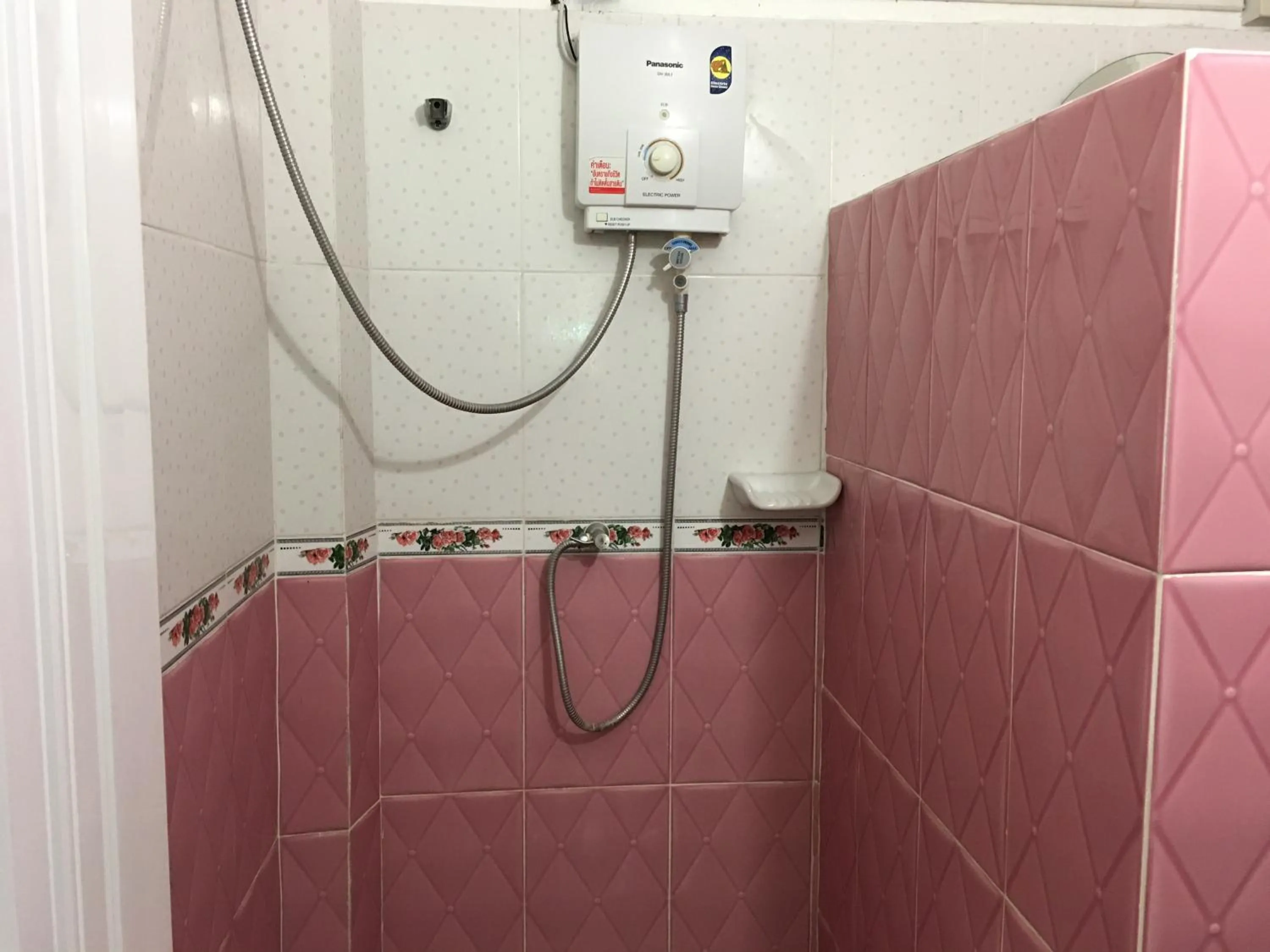 Shower in Lanta Garden Home