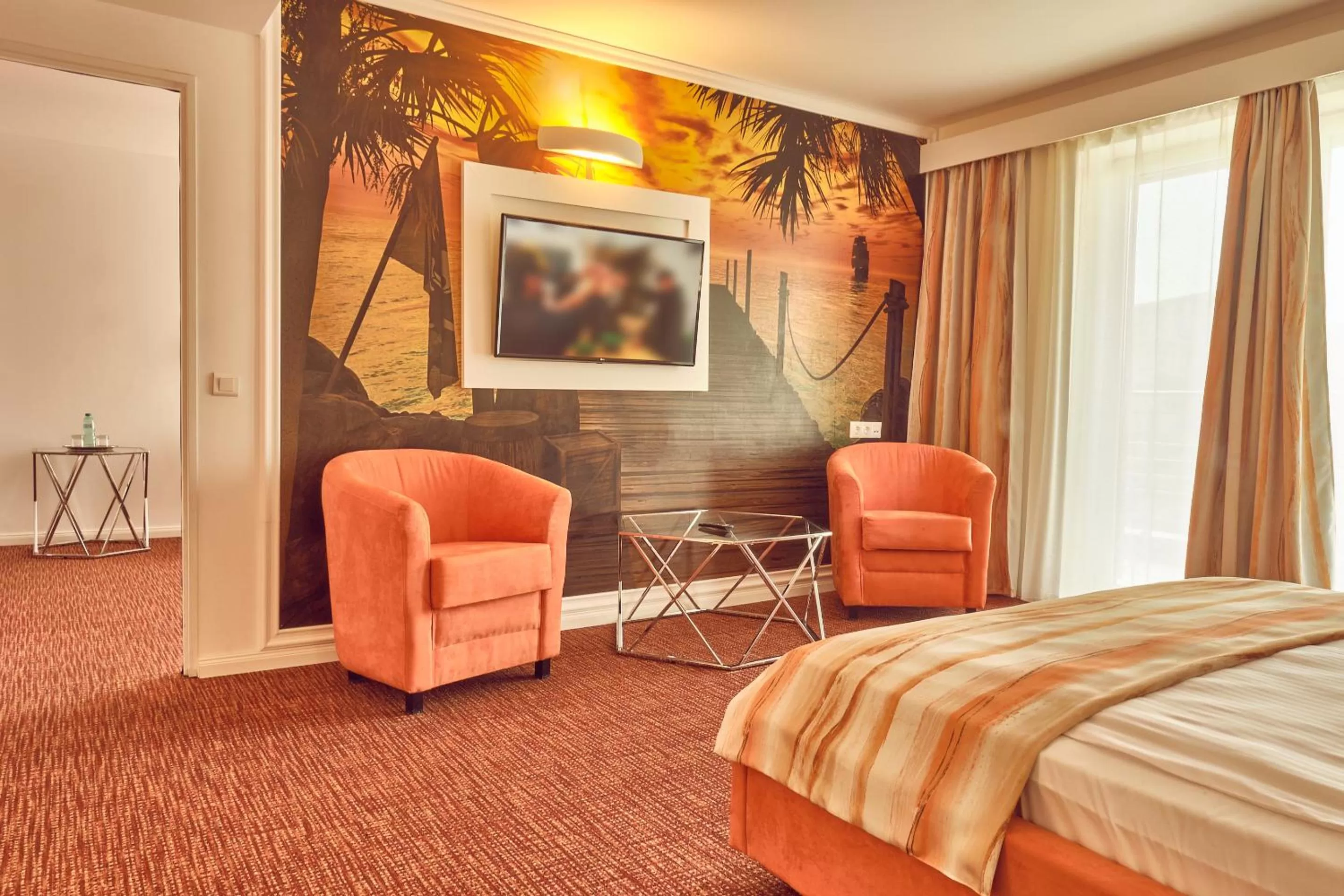 TV and multimedia, Bed in Continental Forum Bucuresti Palatul Parlamentului