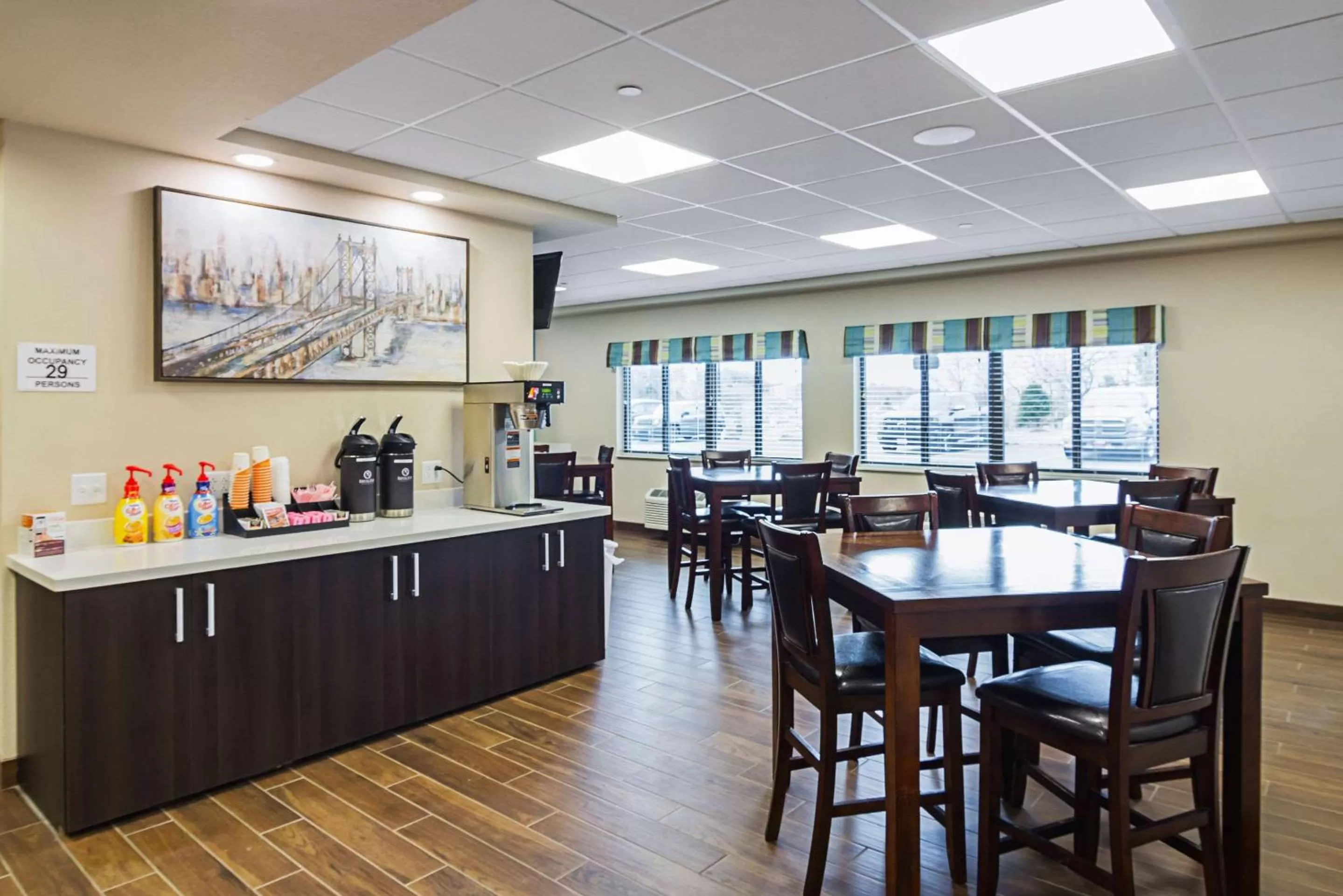 Restaurant/places to eat in Suburban Studios Monaca - Pittsburgh