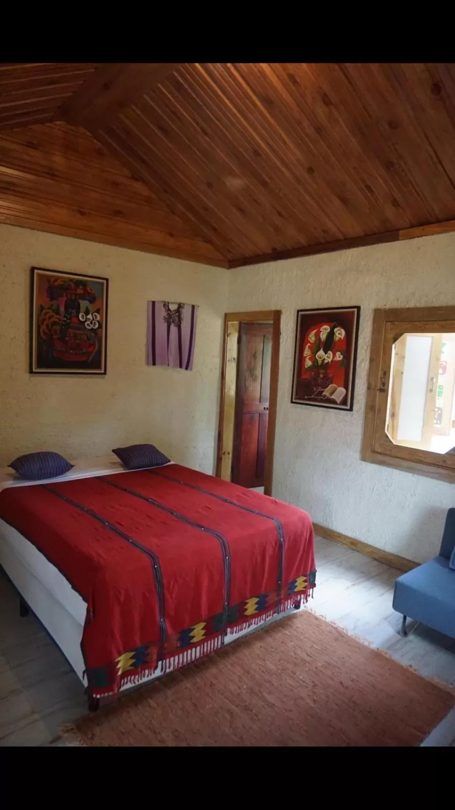 Bedroom, Bed in Pine Ridge Lodge