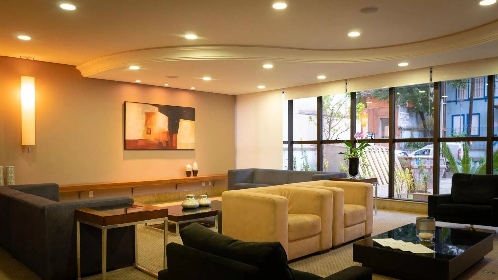 Lobby or reception in Mercure Curitiba Golden