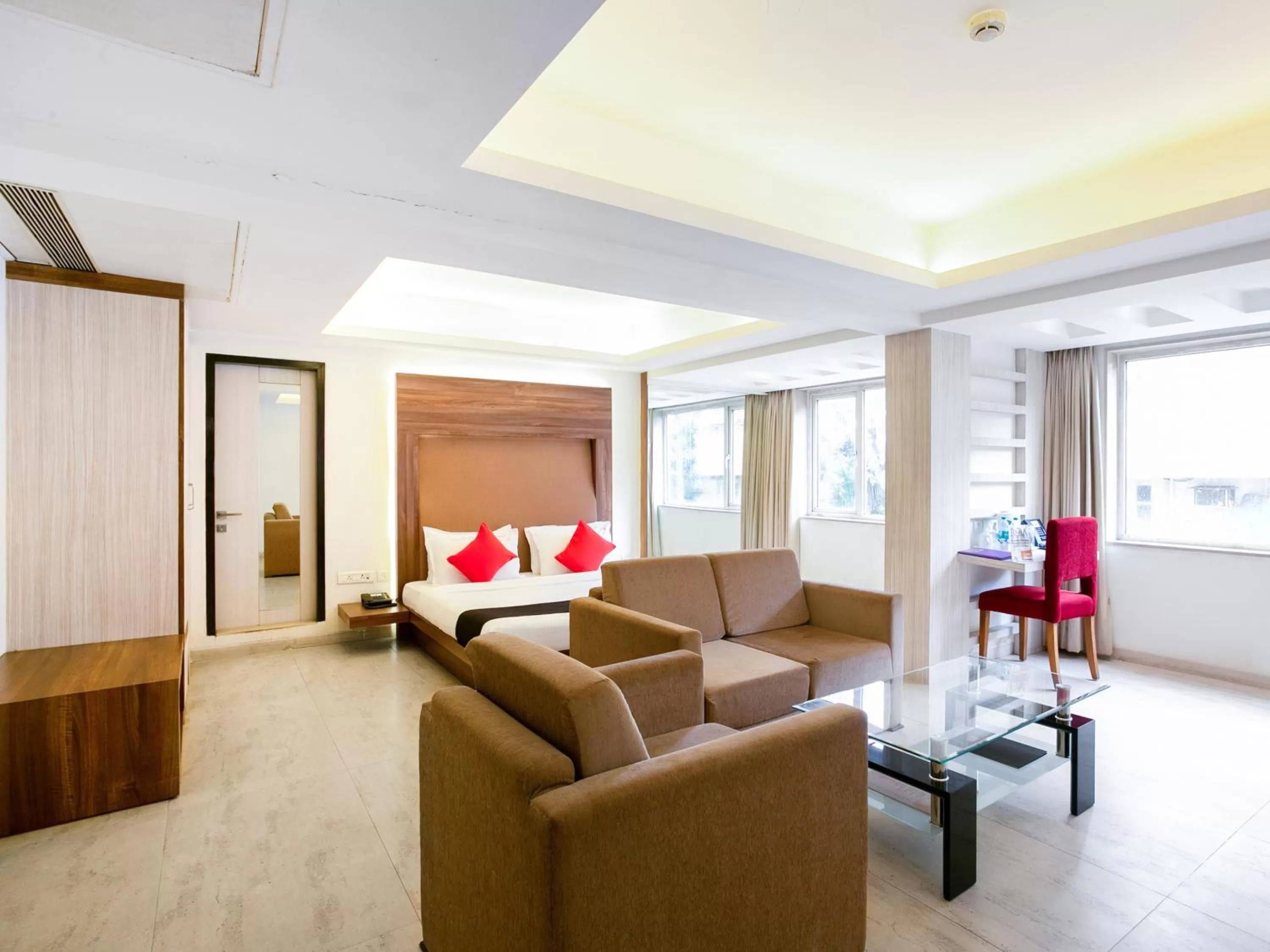 Seating area in The Roa Hotel