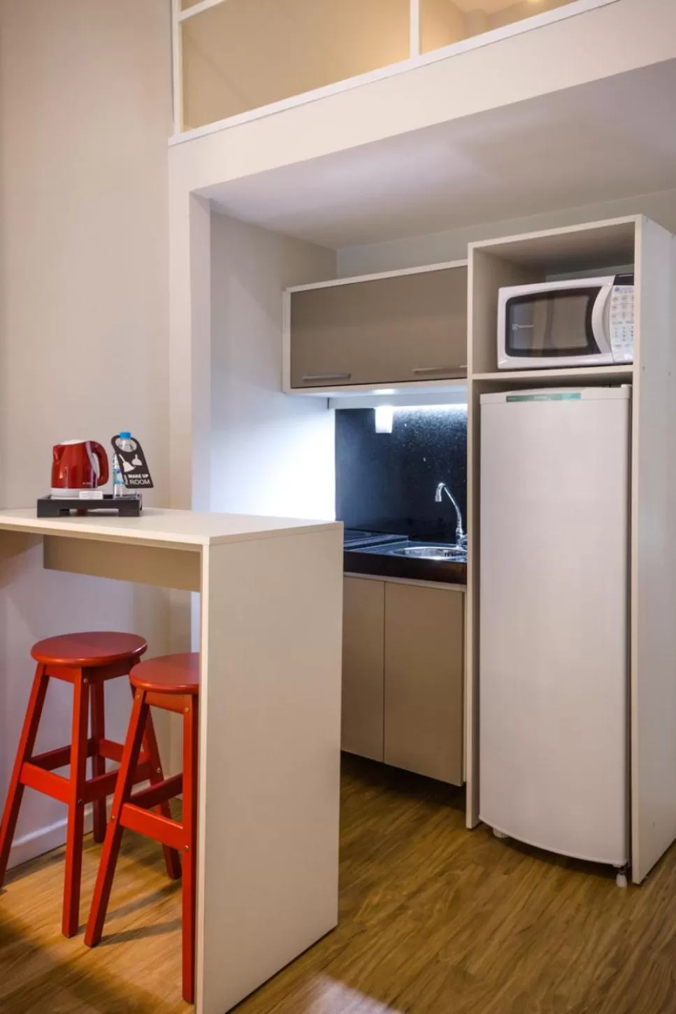Kitchen or kitchenette in Injoy Lofts & Studios Ipanema