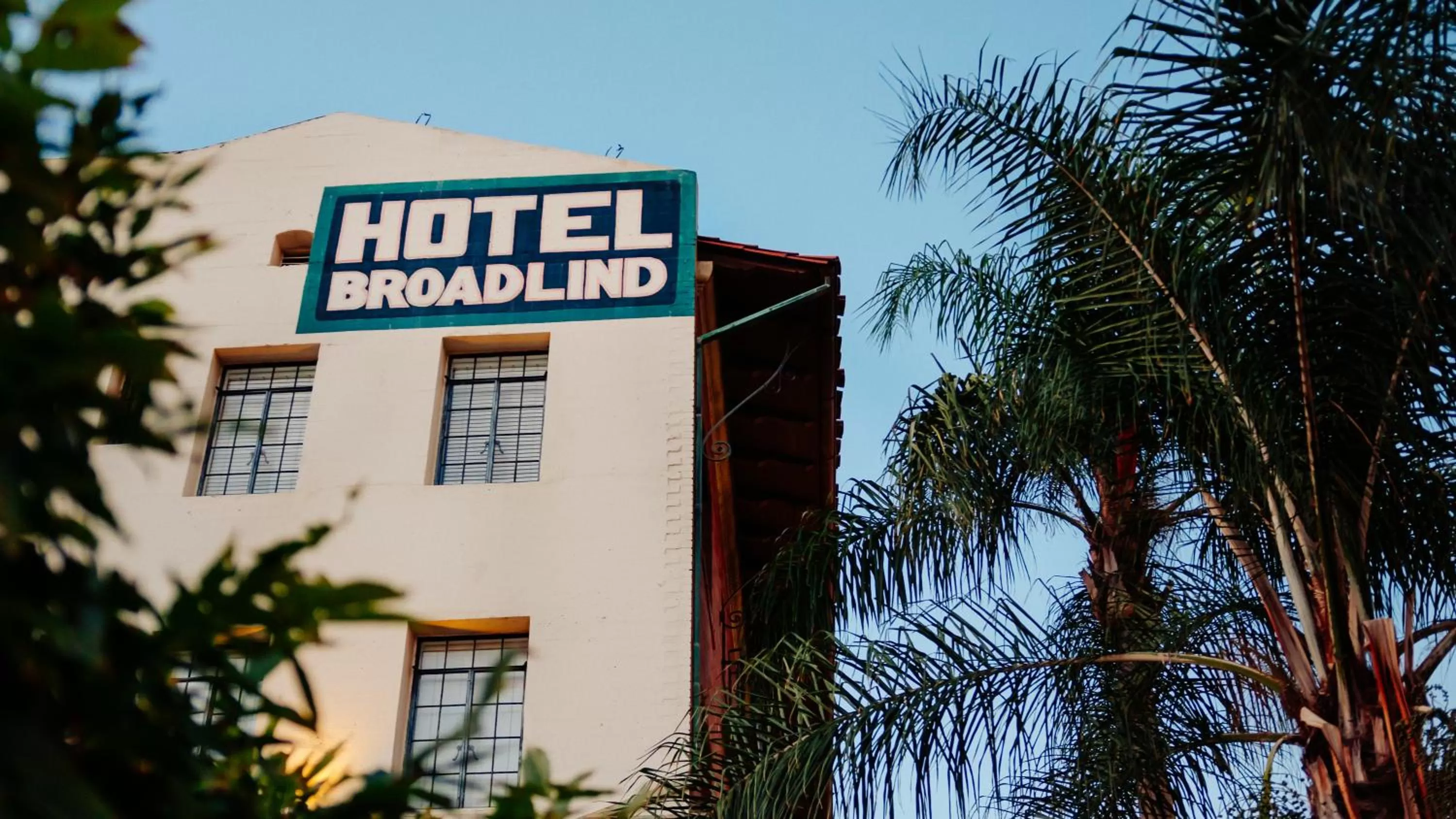 Property building in Broadlind Hotel