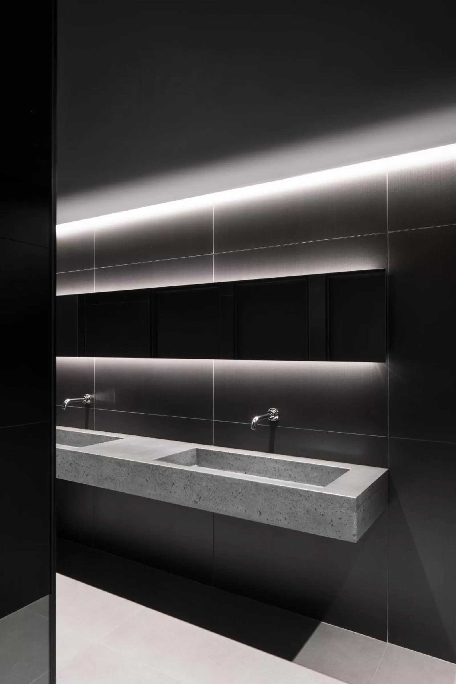 Bathroom in Hotel Monville