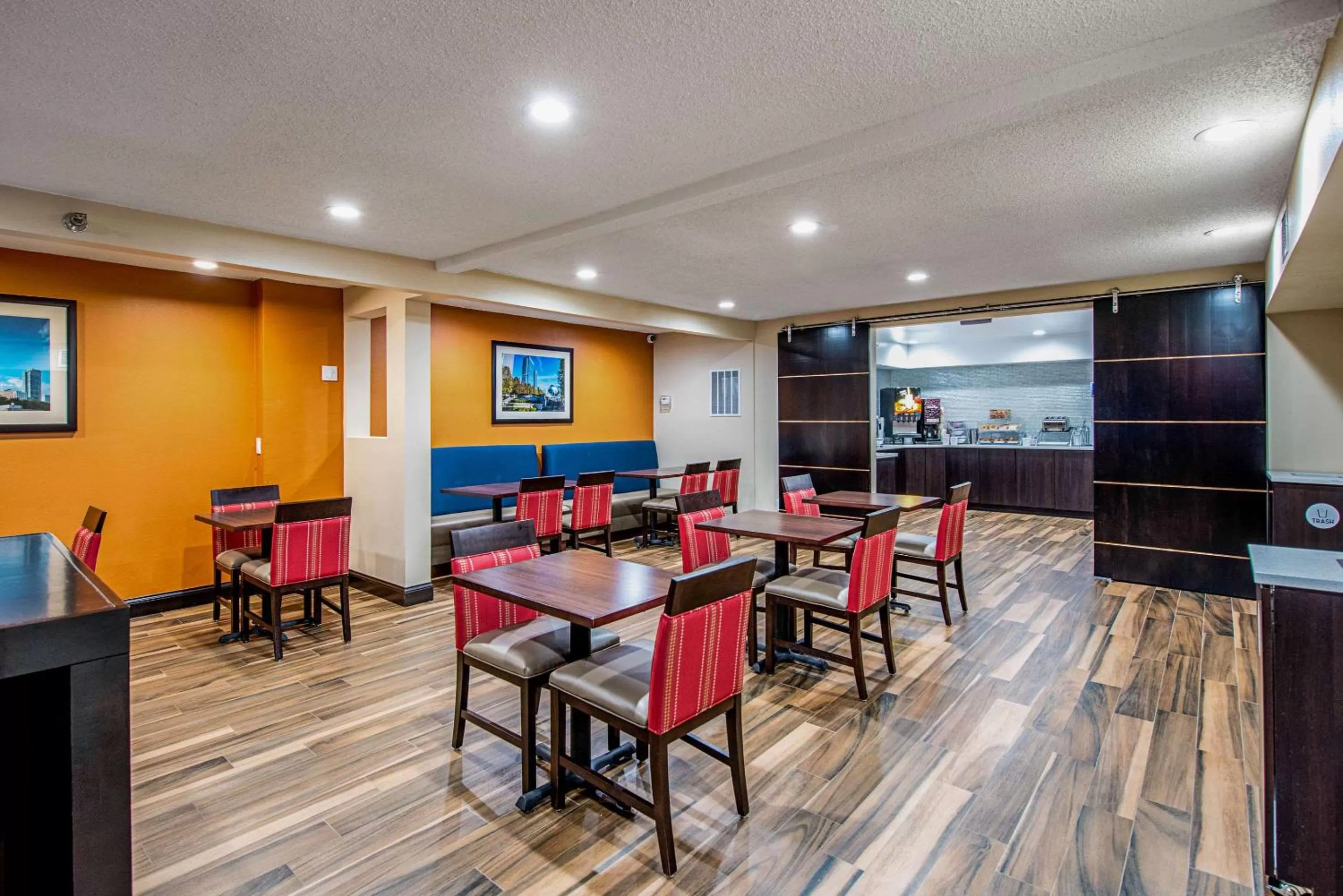 Restaurant/places to eat in Comfort Inn Matteson - Chicago