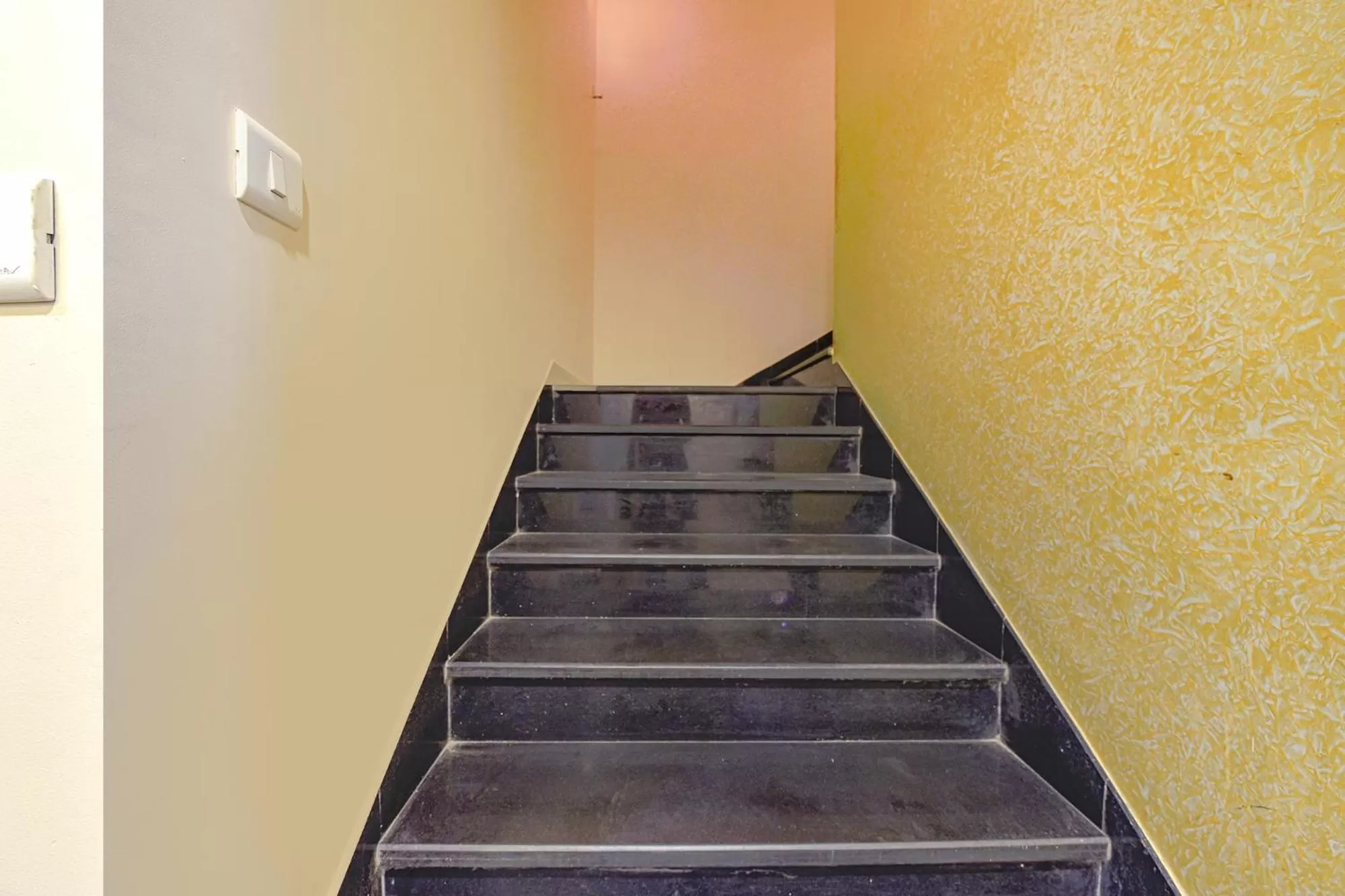 Lobby or reception in FabHotel Resolute