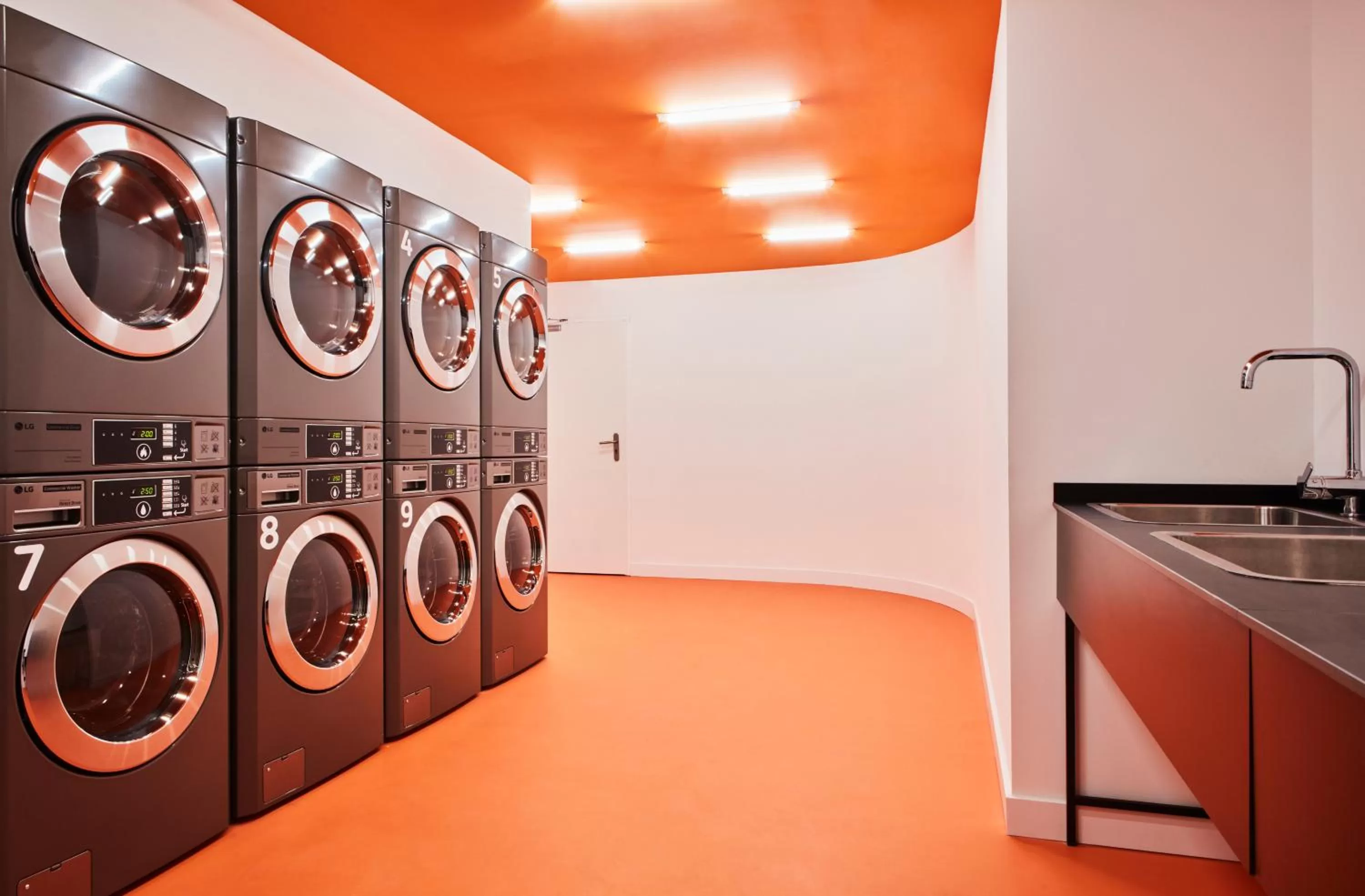 Area and facilities in Resa Patacona