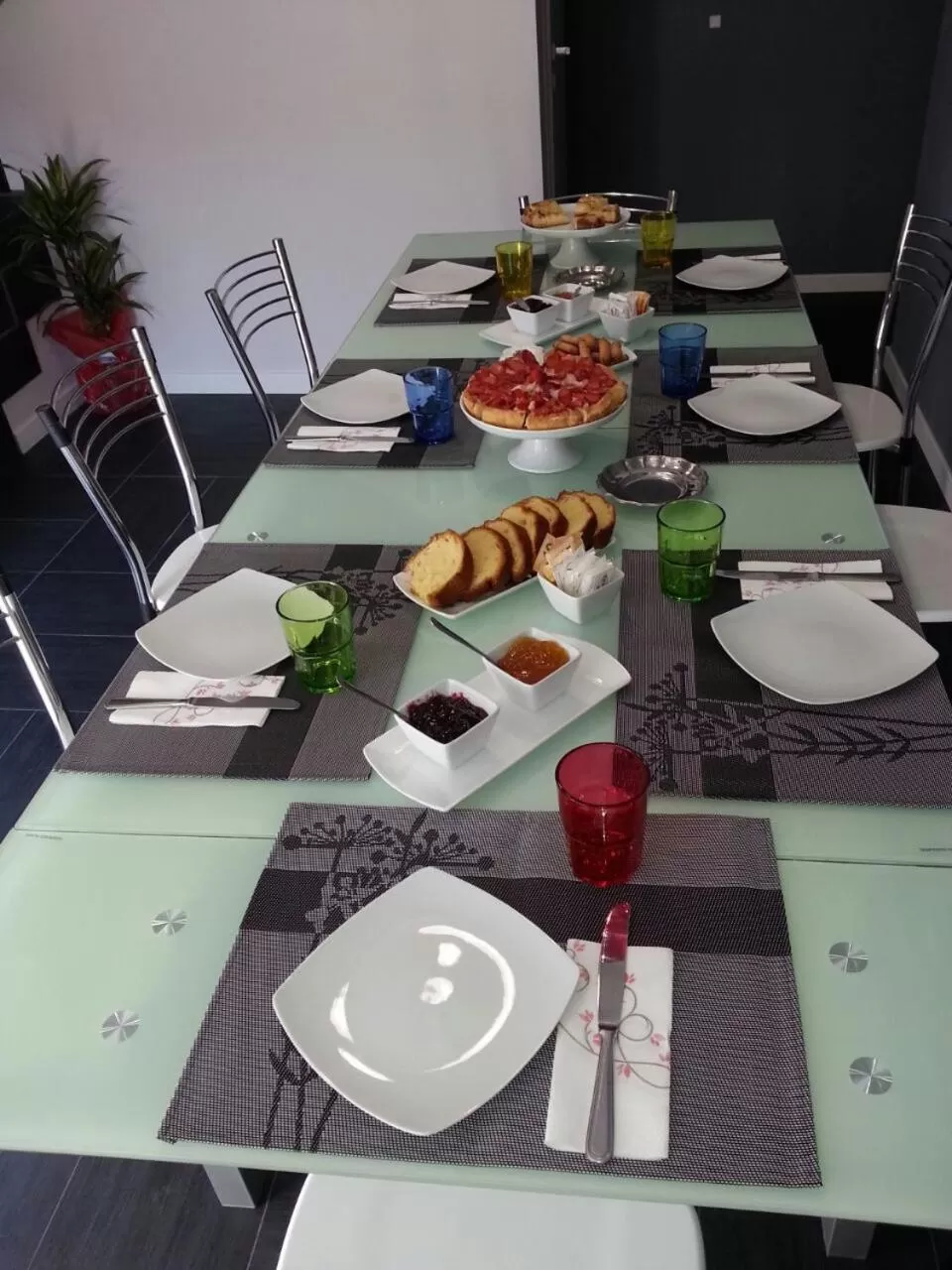 Italian breakfast in B&B Villa Letizia Inn