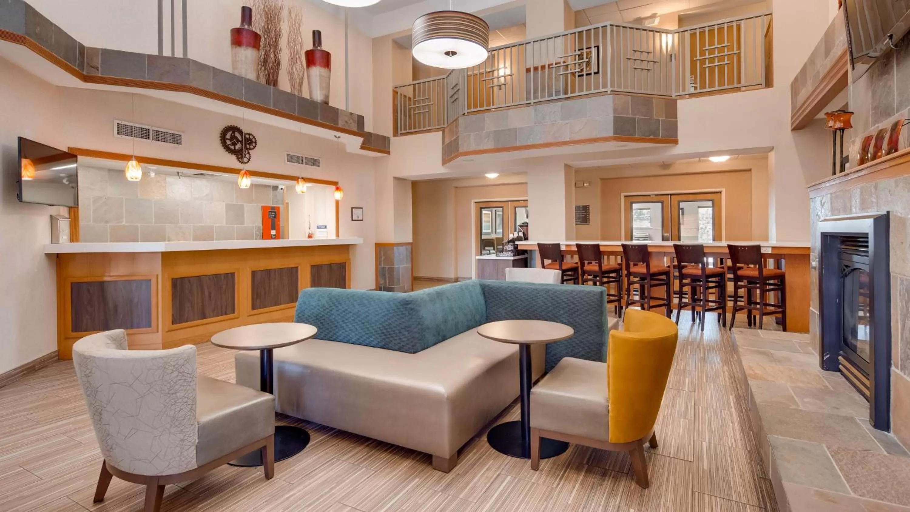 Lobby or reception in Best Western Plus Gateway Inn & Suites - Aurora