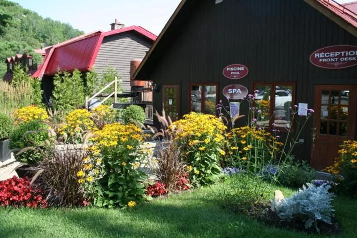 Garden in Auberge du Lac Morency
