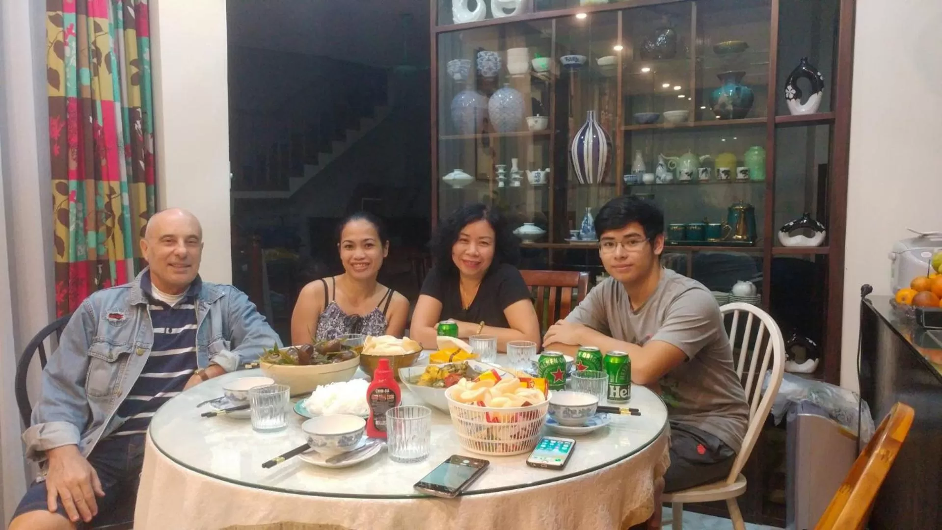 People in Auntie Liên's Homestay