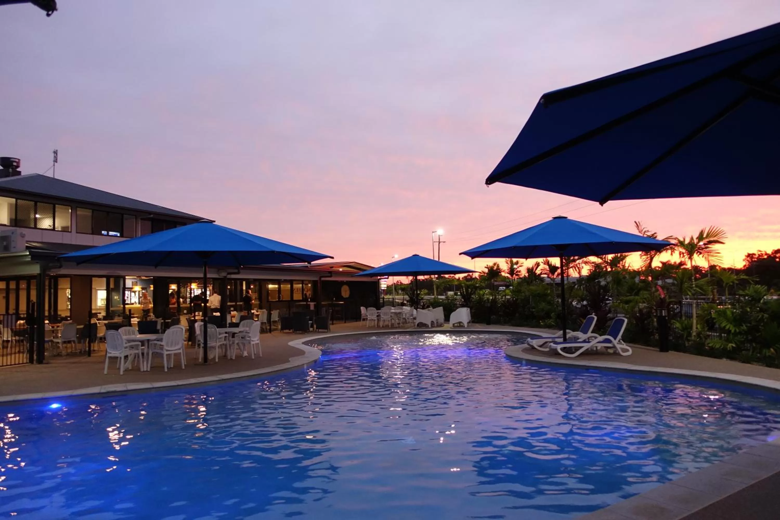 Summer in Quality Resort Parkhurst