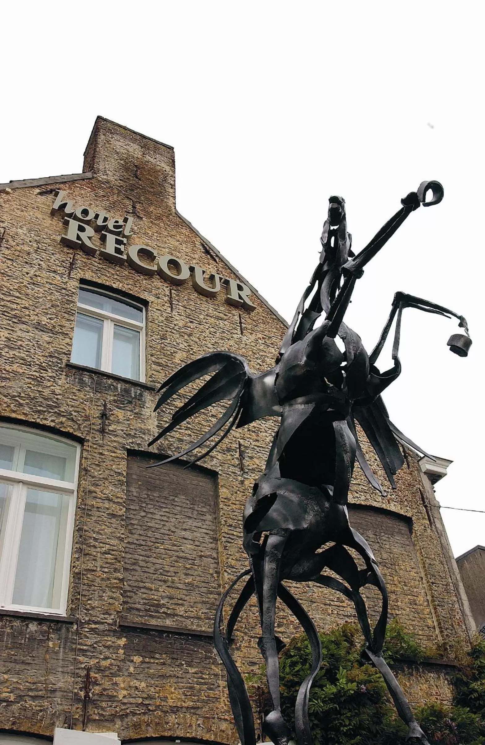 Facade/entrance in Hotel Recour