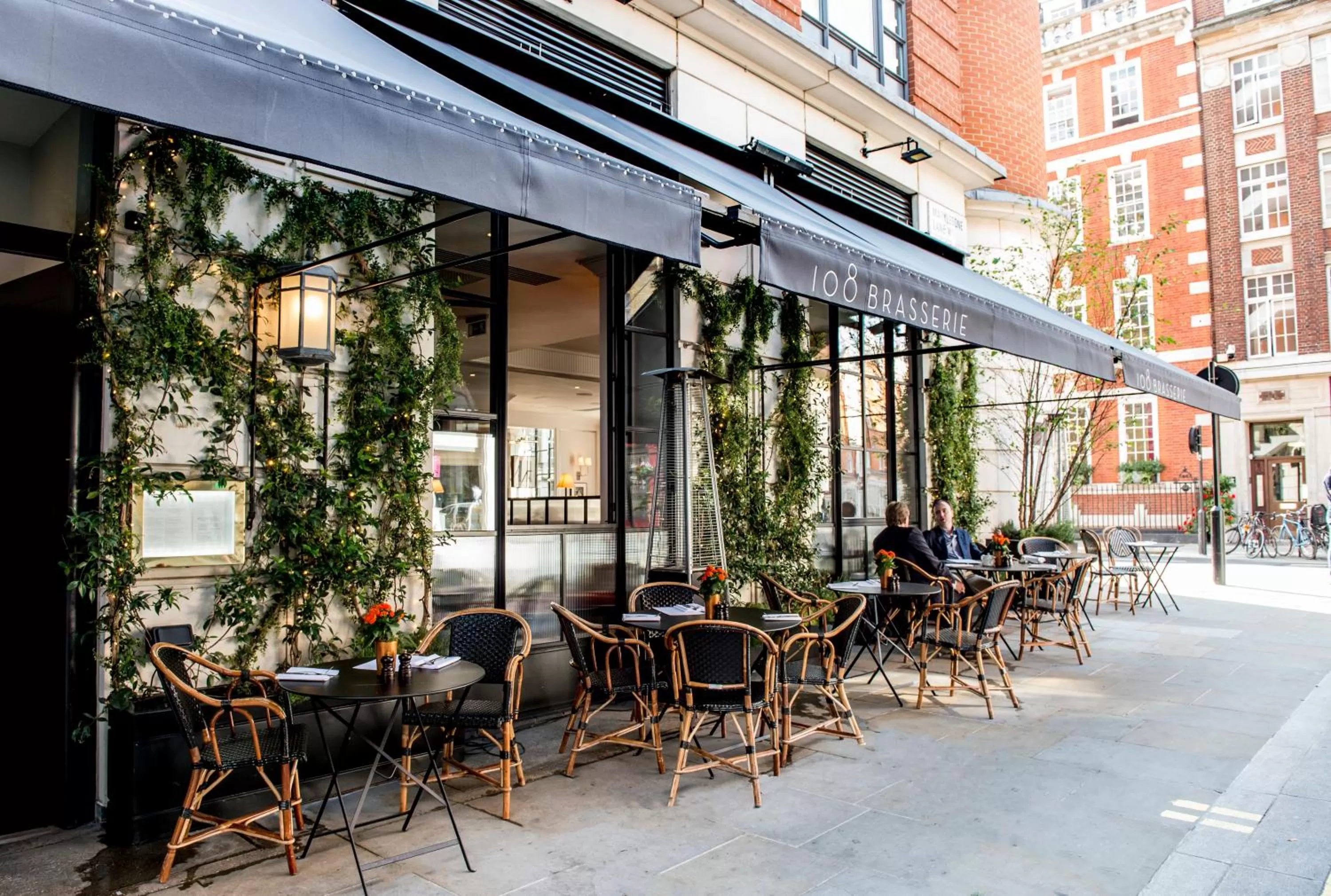 Restaurant/places to eat in The Marylebone Hotel