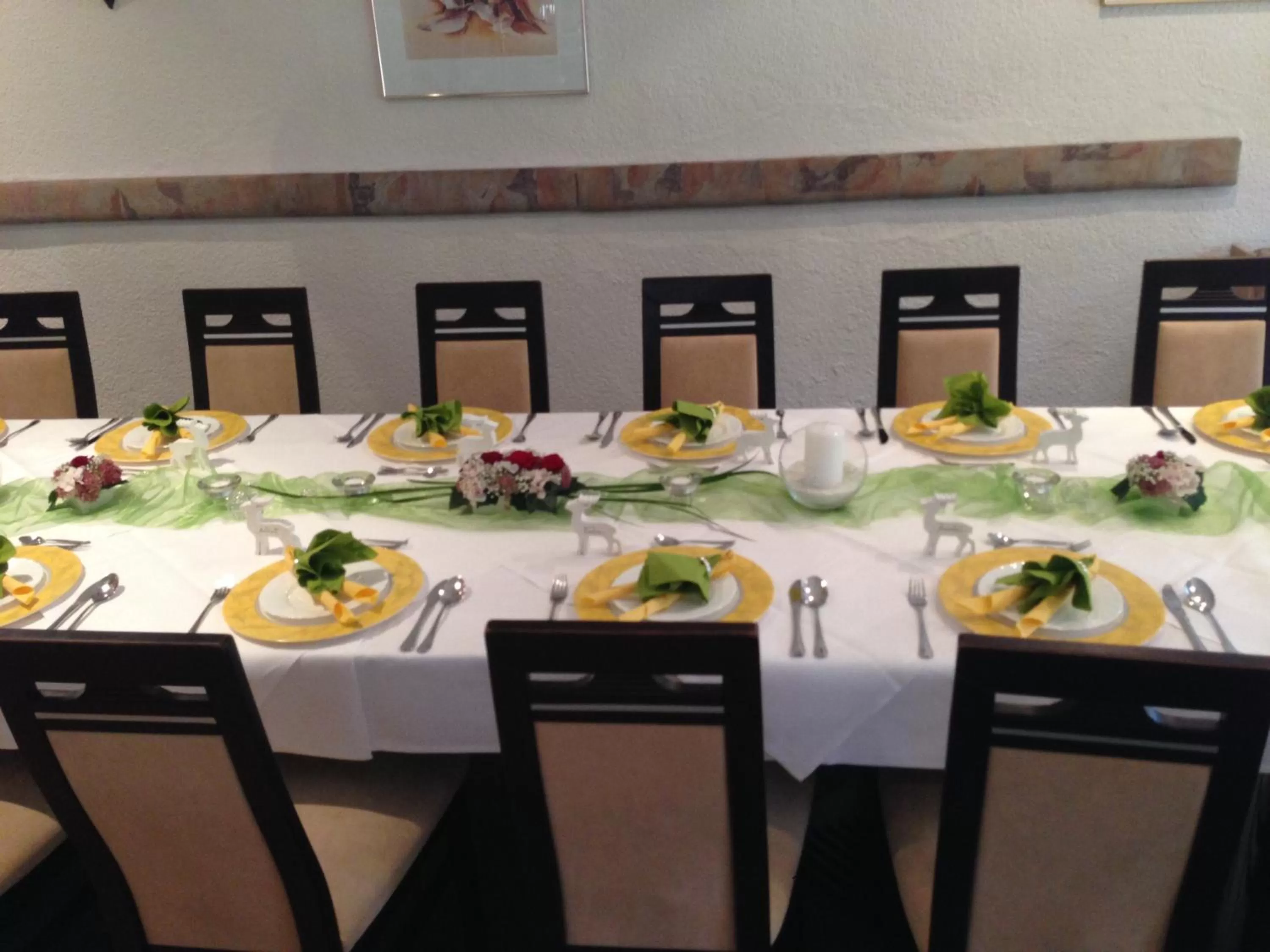 Banquet/Function facilities in Hotel & Restaurant Park Cafe ISA