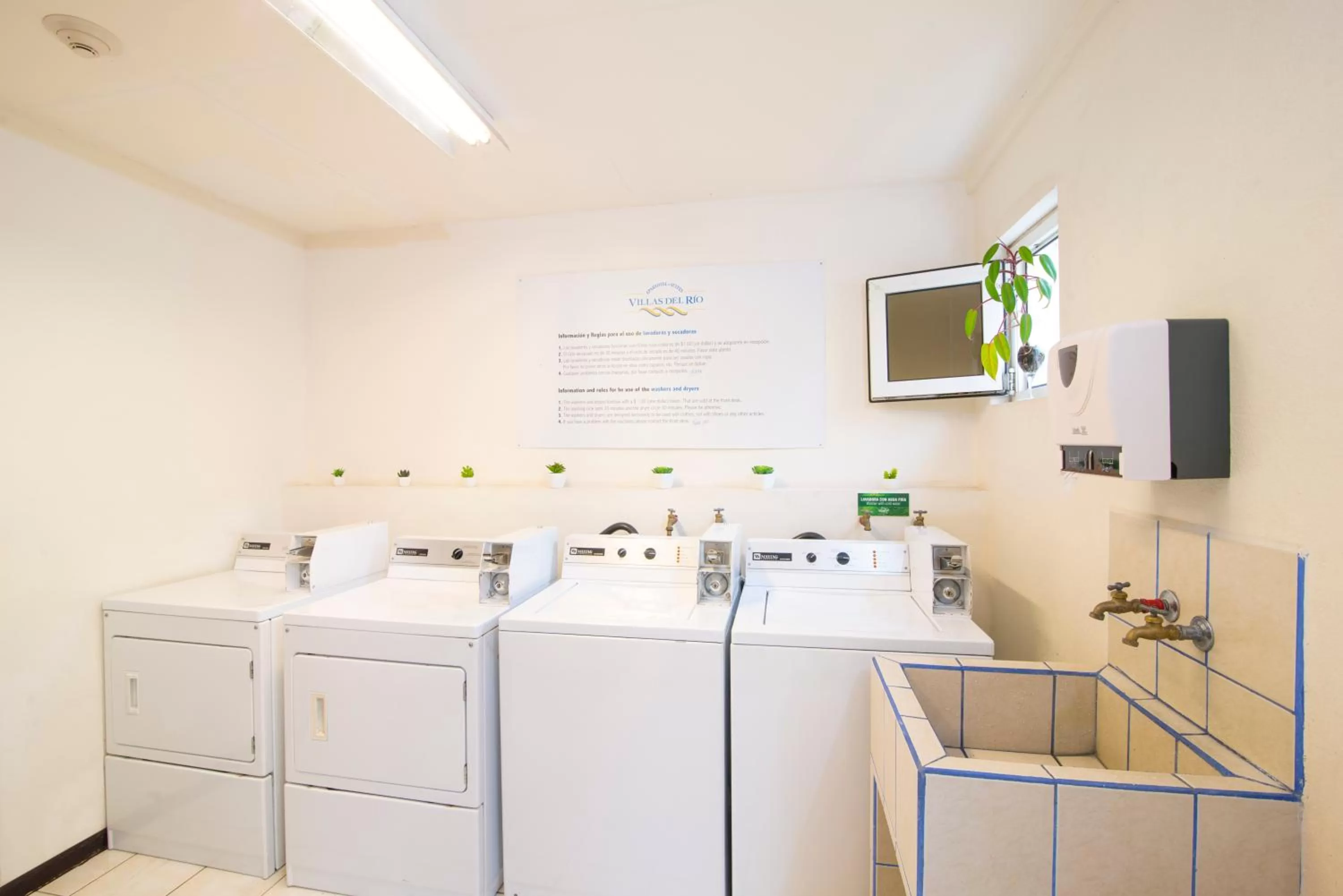 Area and facilities in Apartotel & Suites Villas del Rio