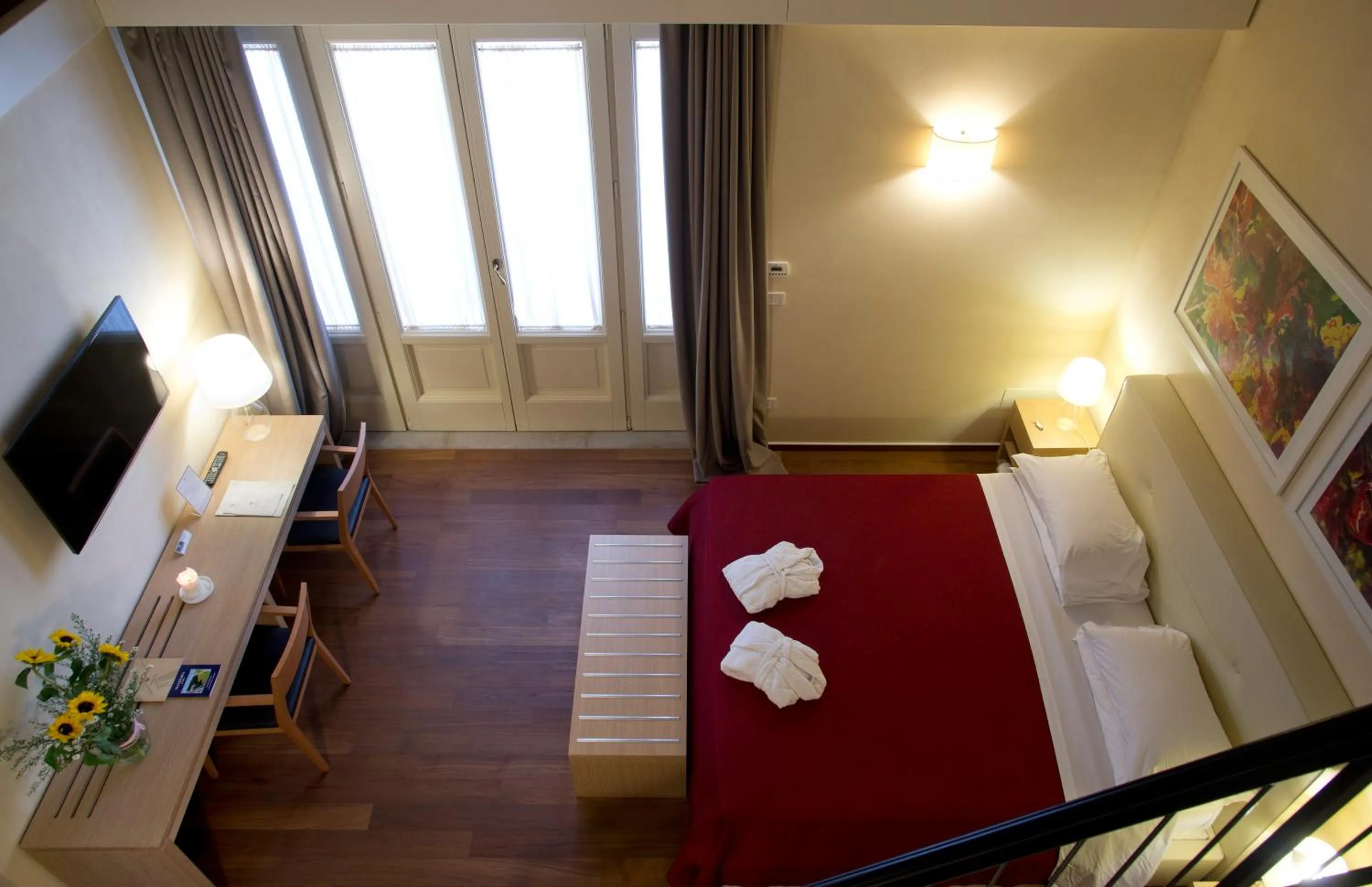 Photo of the whole room in Corte Borromeo