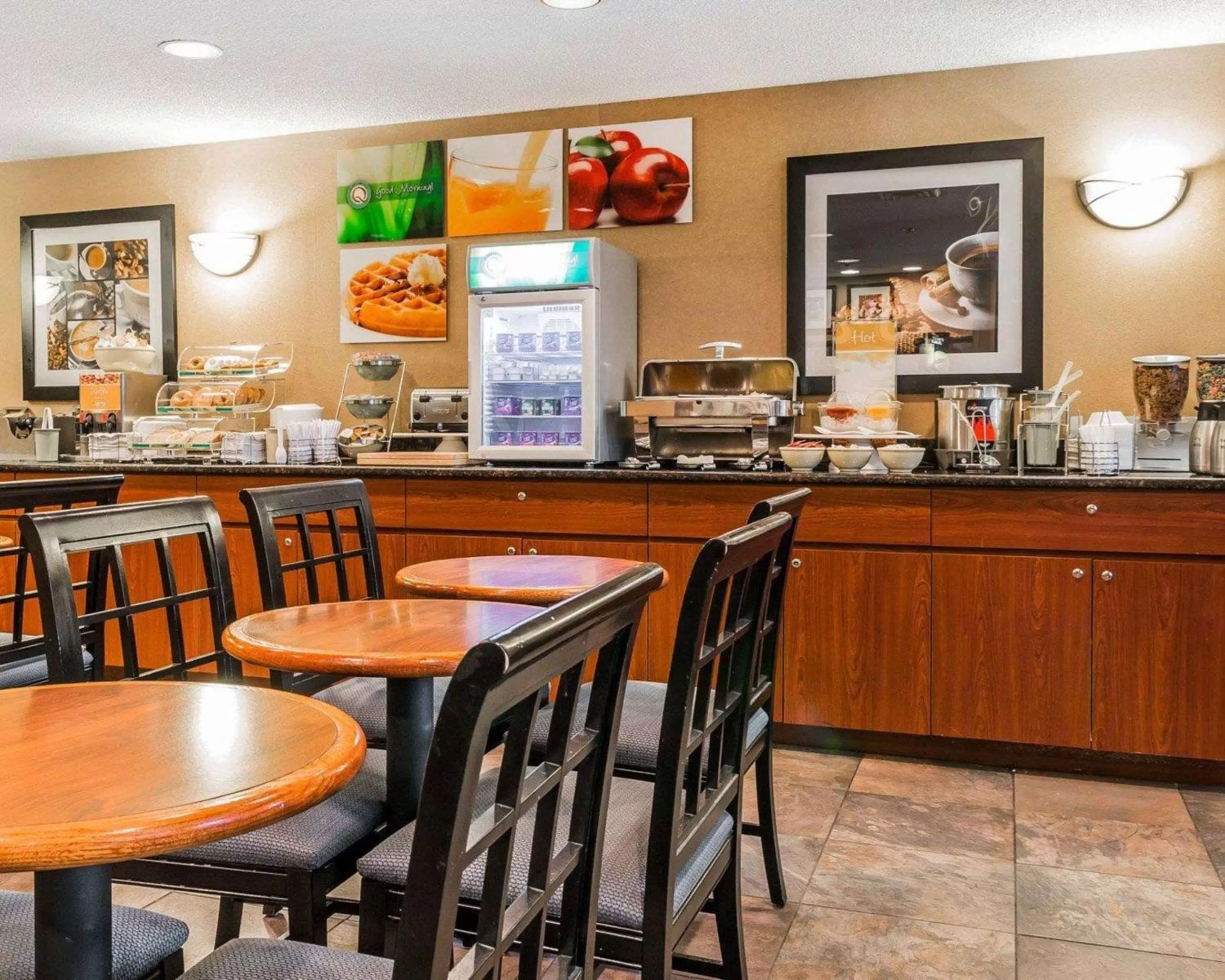 Restaurant/places to eat in Quality Inn Auburn Hills - Detroit North