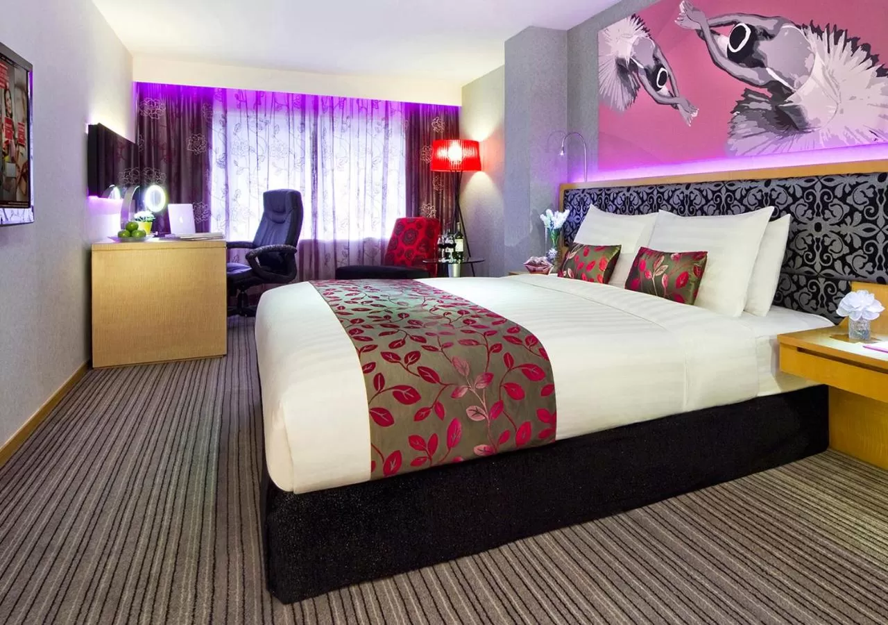 Bed in Kew Green Hotel Wanchai Hong Kong